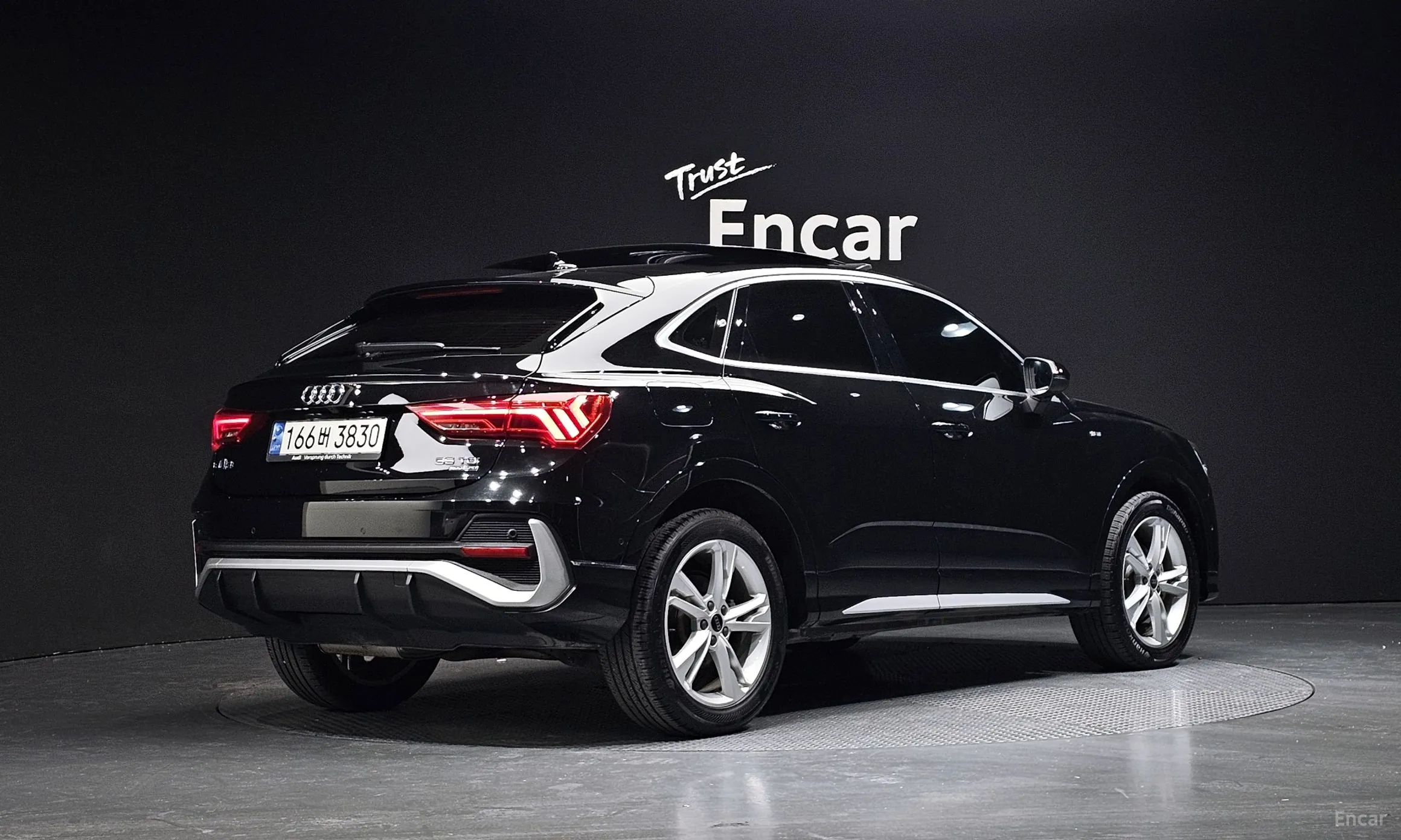 Audi Q3 (F3) превью 2