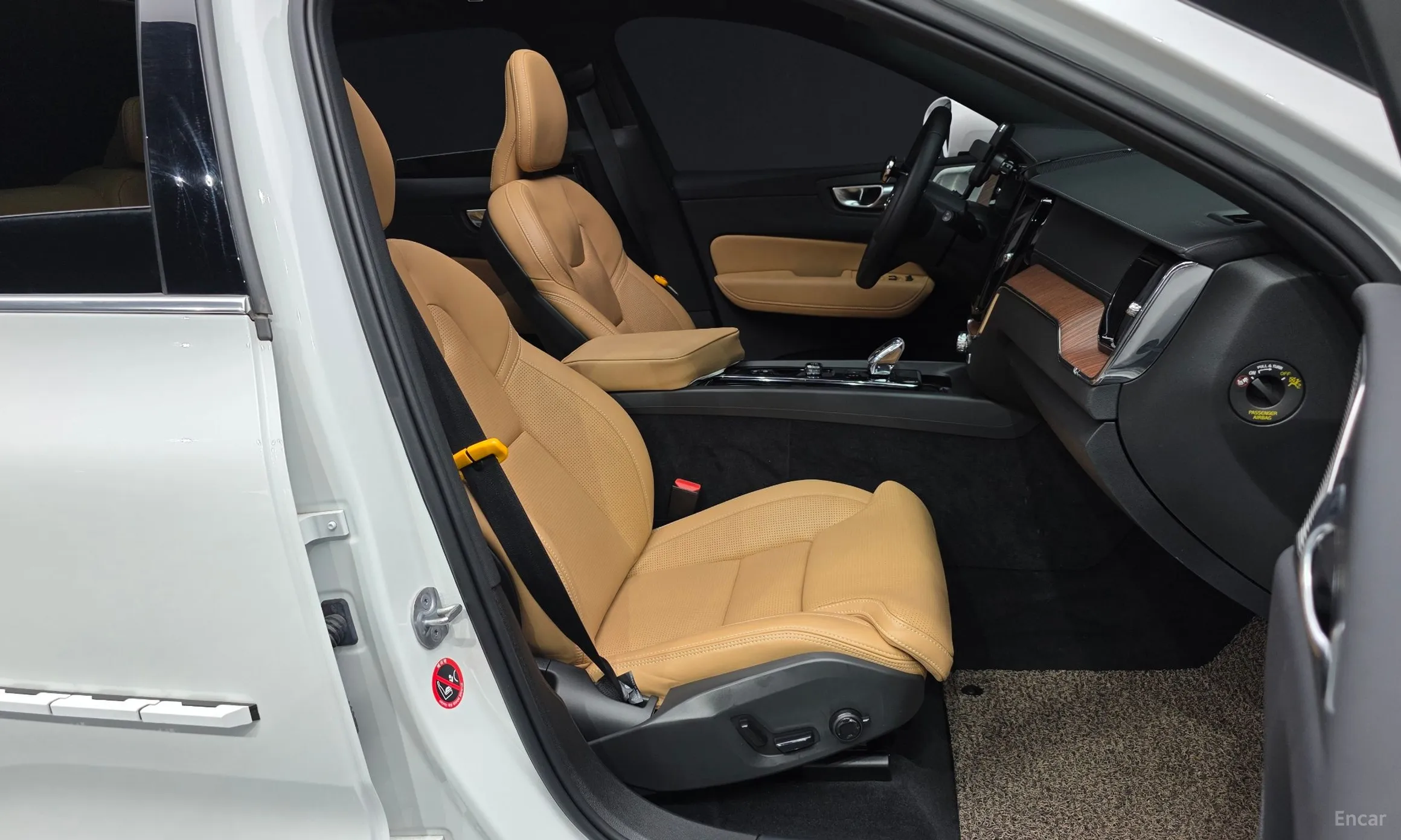 Volvo XC60 Gen 2 превью 11