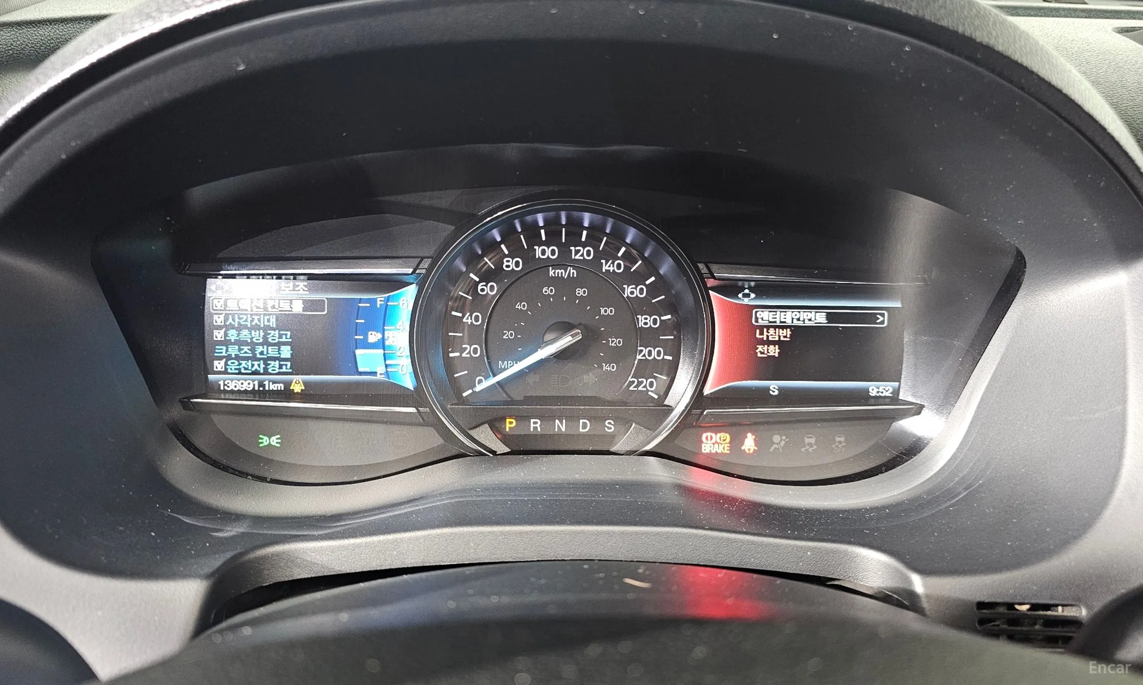 Ford Explorer превью 8