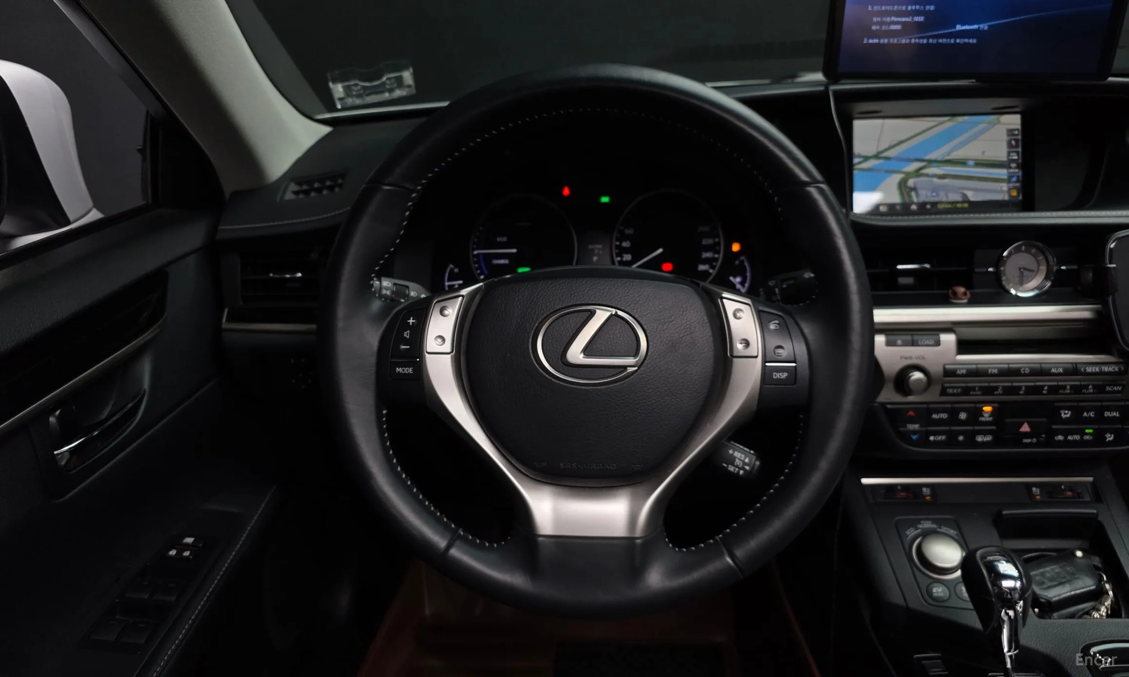 Lexus New ES300h превью 13