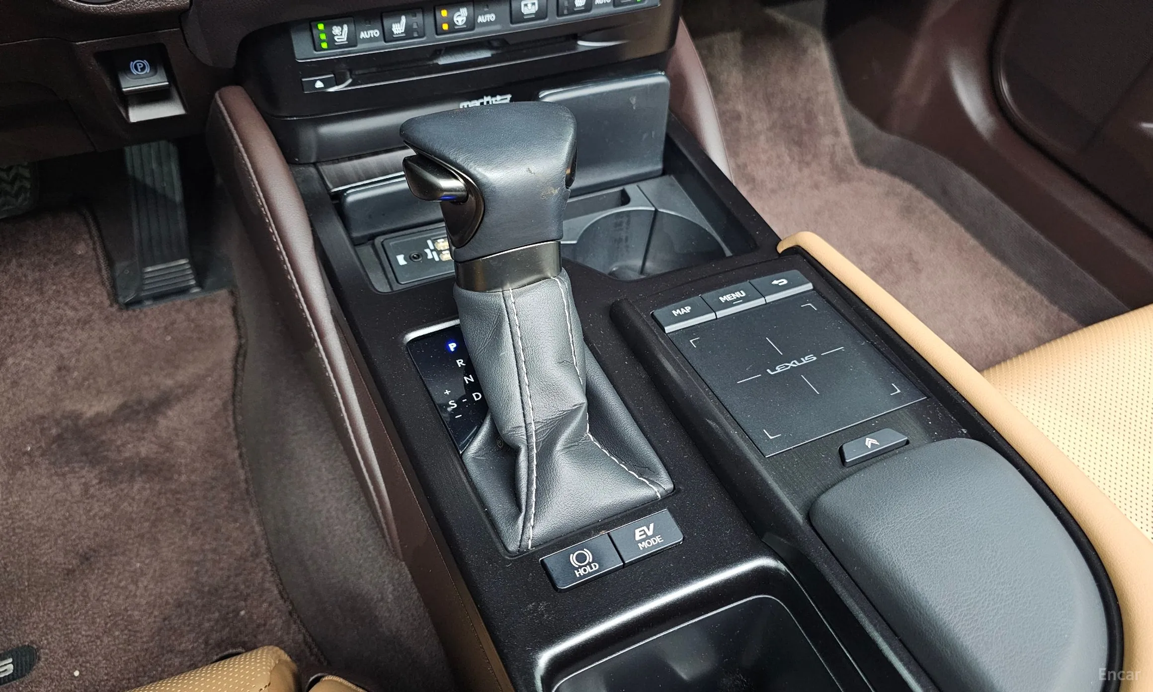 Lexus ES300h 7th Generation превью 9