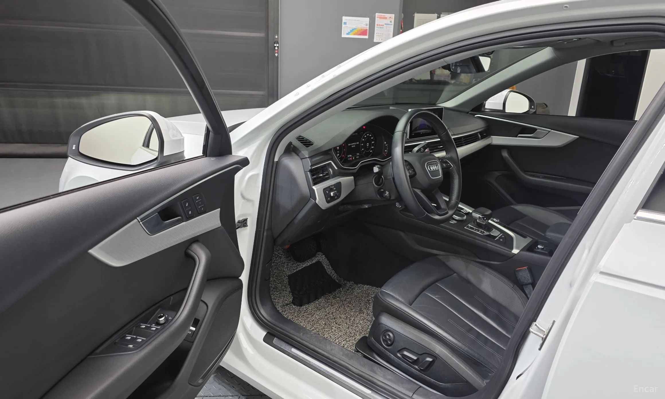 Audi A4 (B9) превью 10