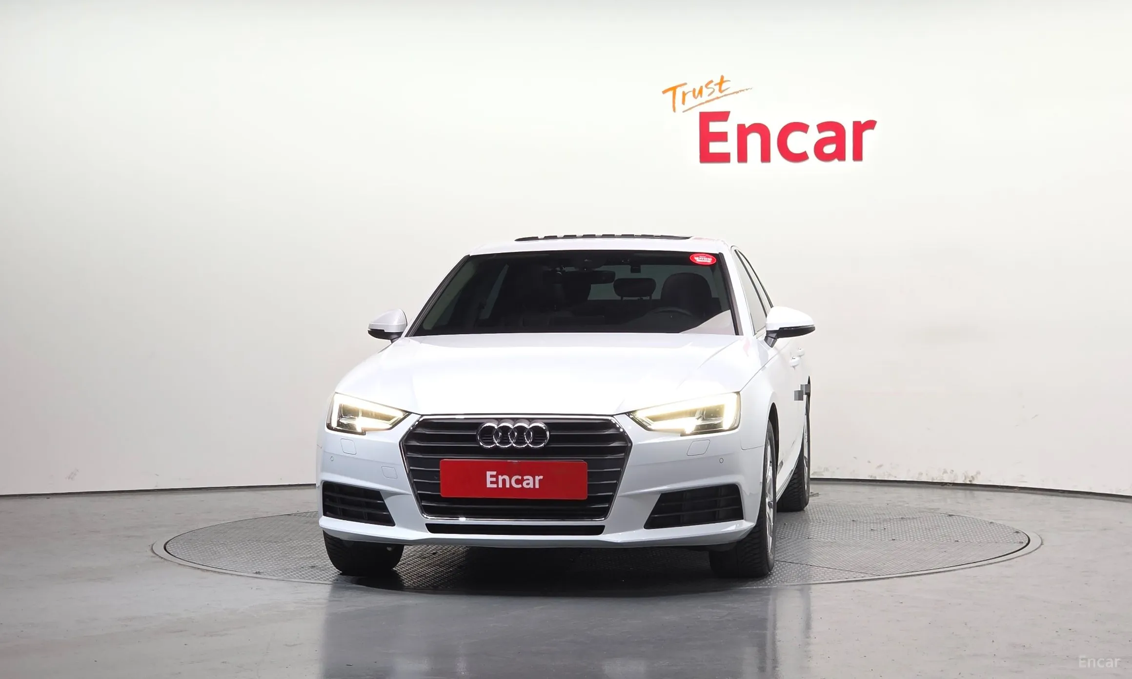 Audi A4 (B9) превью 3
