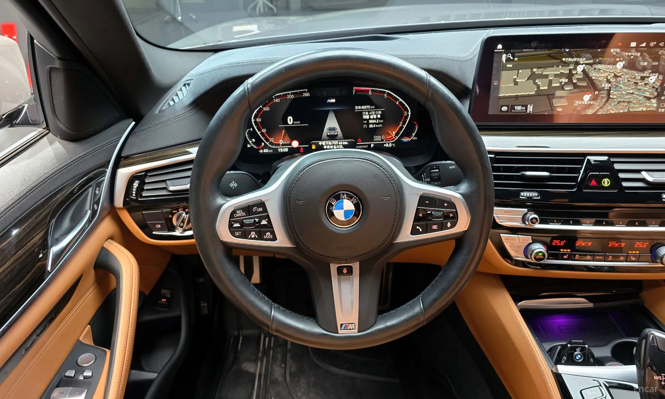 BMW 5 Series (G30) превью 14