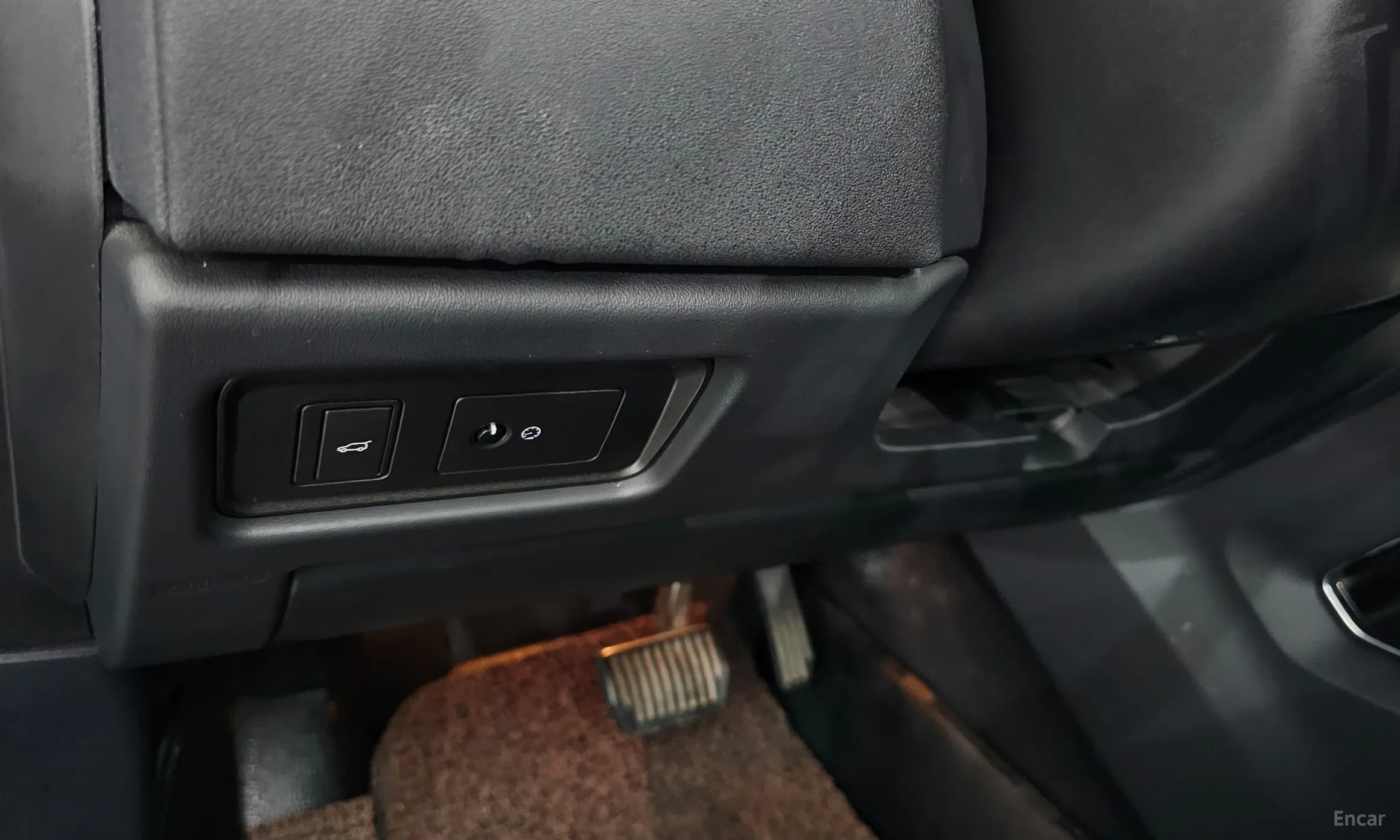 Land Rover Range Rover Evoque превью 16