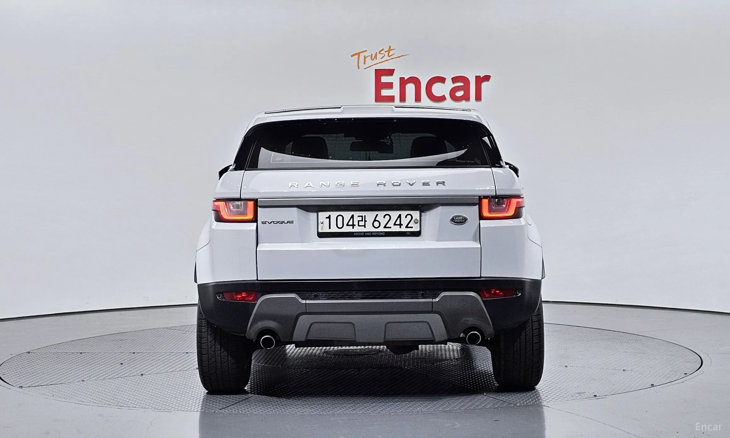 Land Rover Range Rover Evoque превью 4