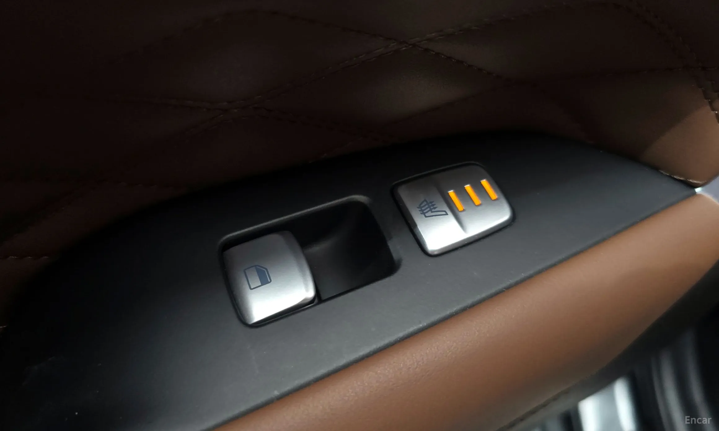 Genesis G70 превью 18