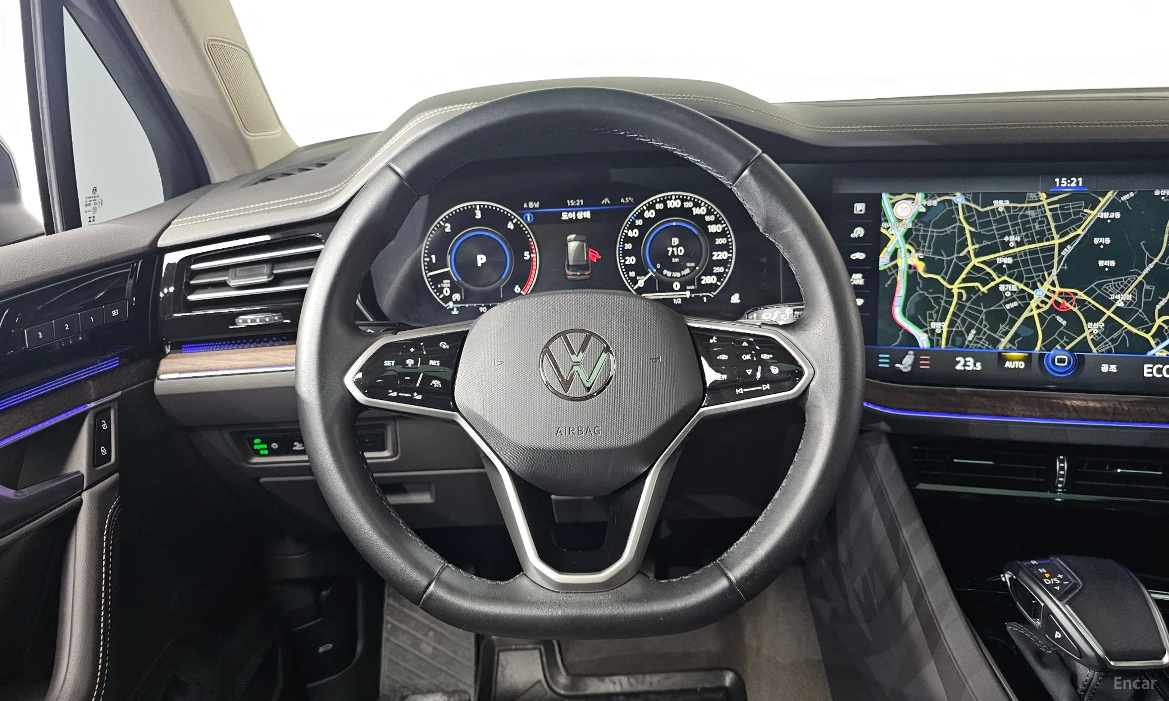 Volkswagen Touareg 3rd Generation превью 13