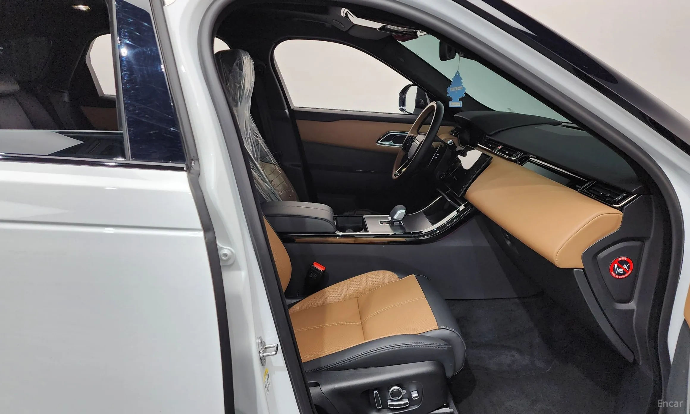 Land Rover Range Rover Bella превью 11