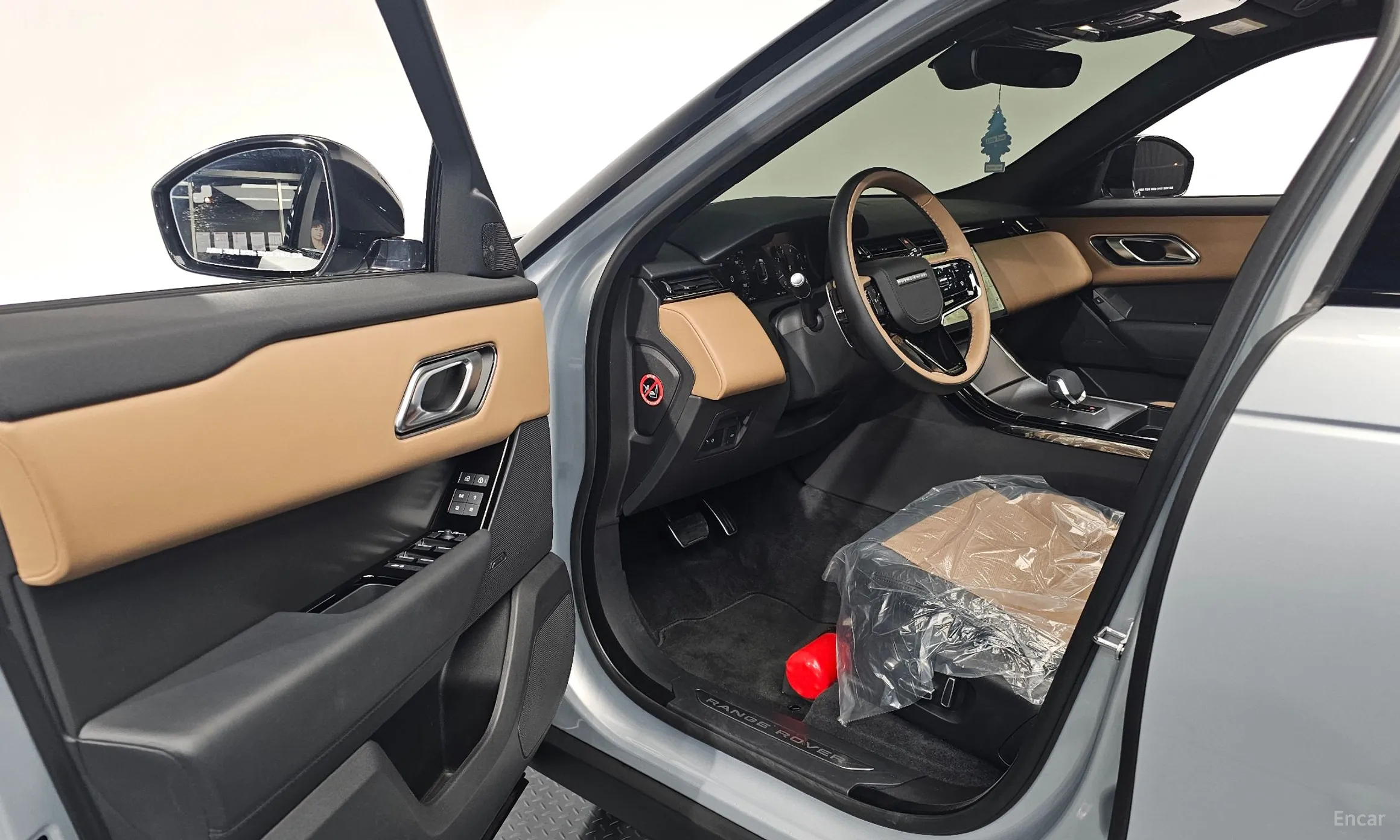 Land Rover Range Rover Bella превью 10