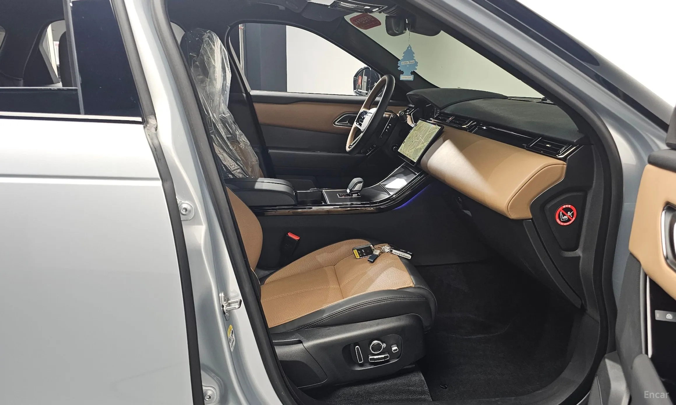 Land Rover Range Rover Bella превью 11