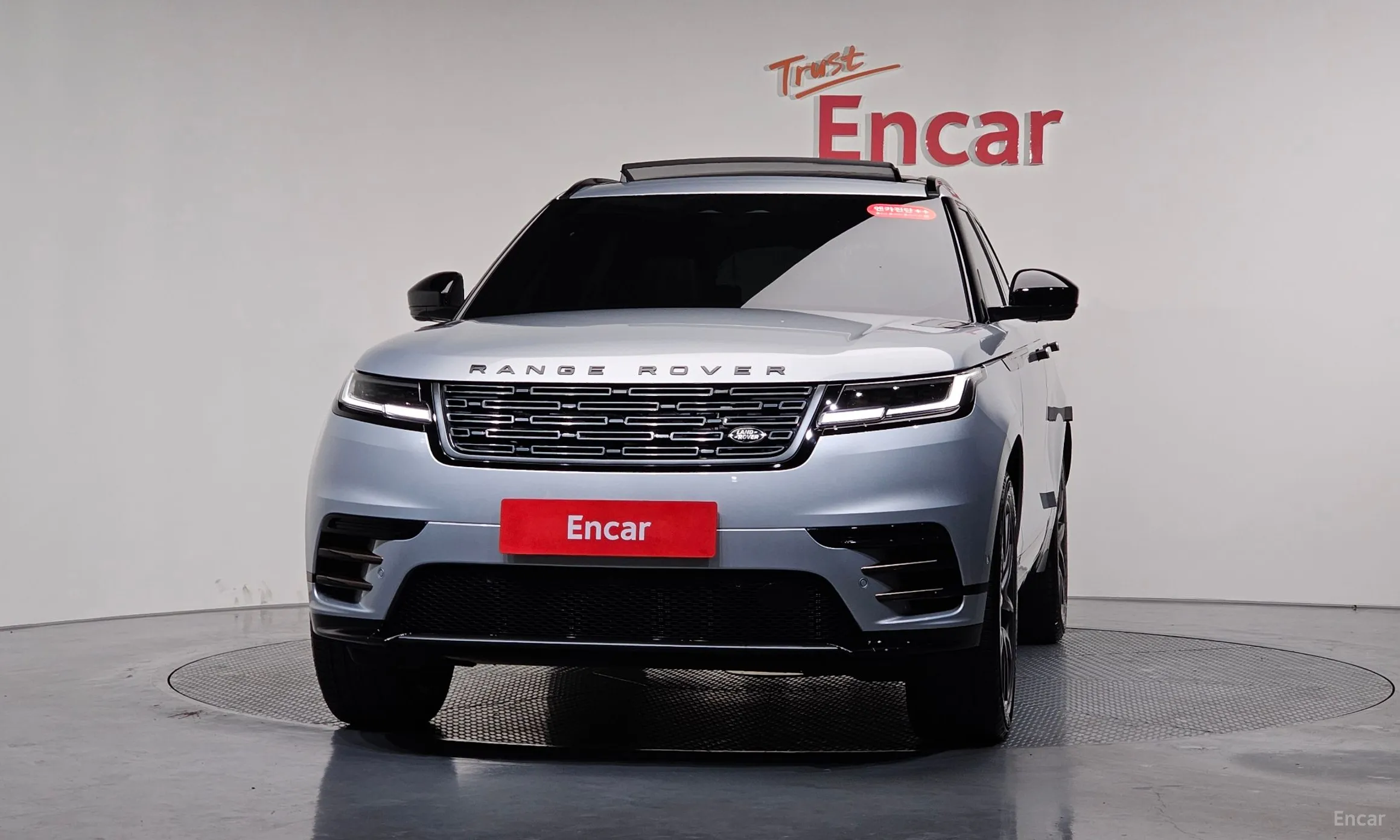 Land Rover Range Rover Bella превью 3