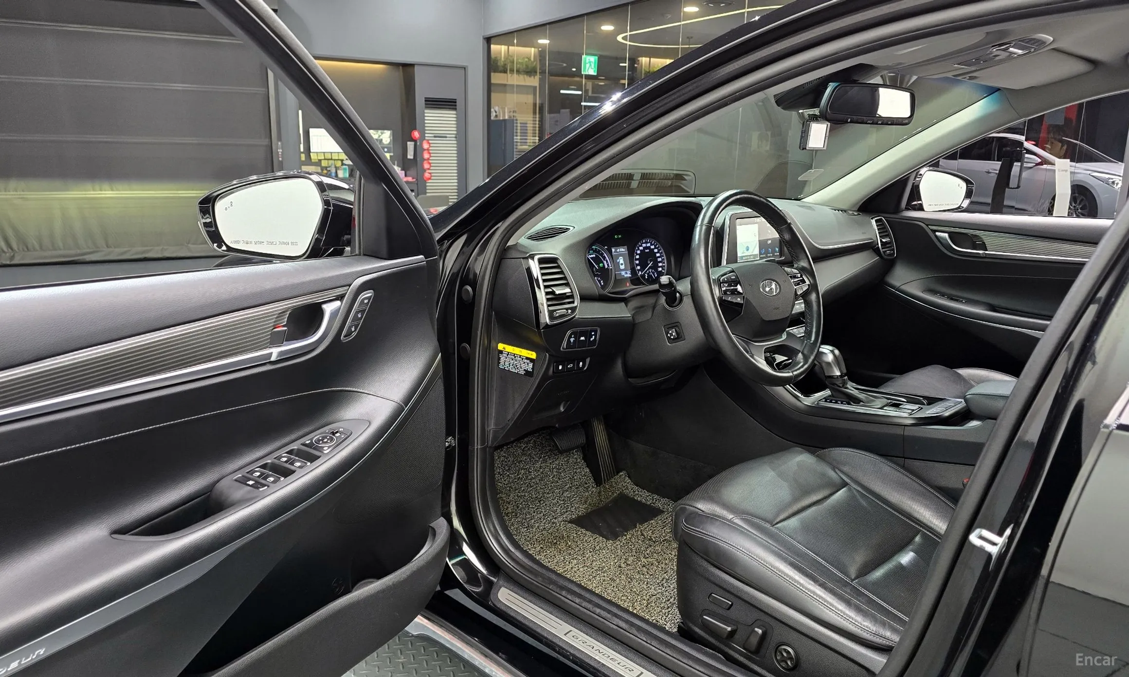 Hyundai Grandeur IG Hybrid превью 11