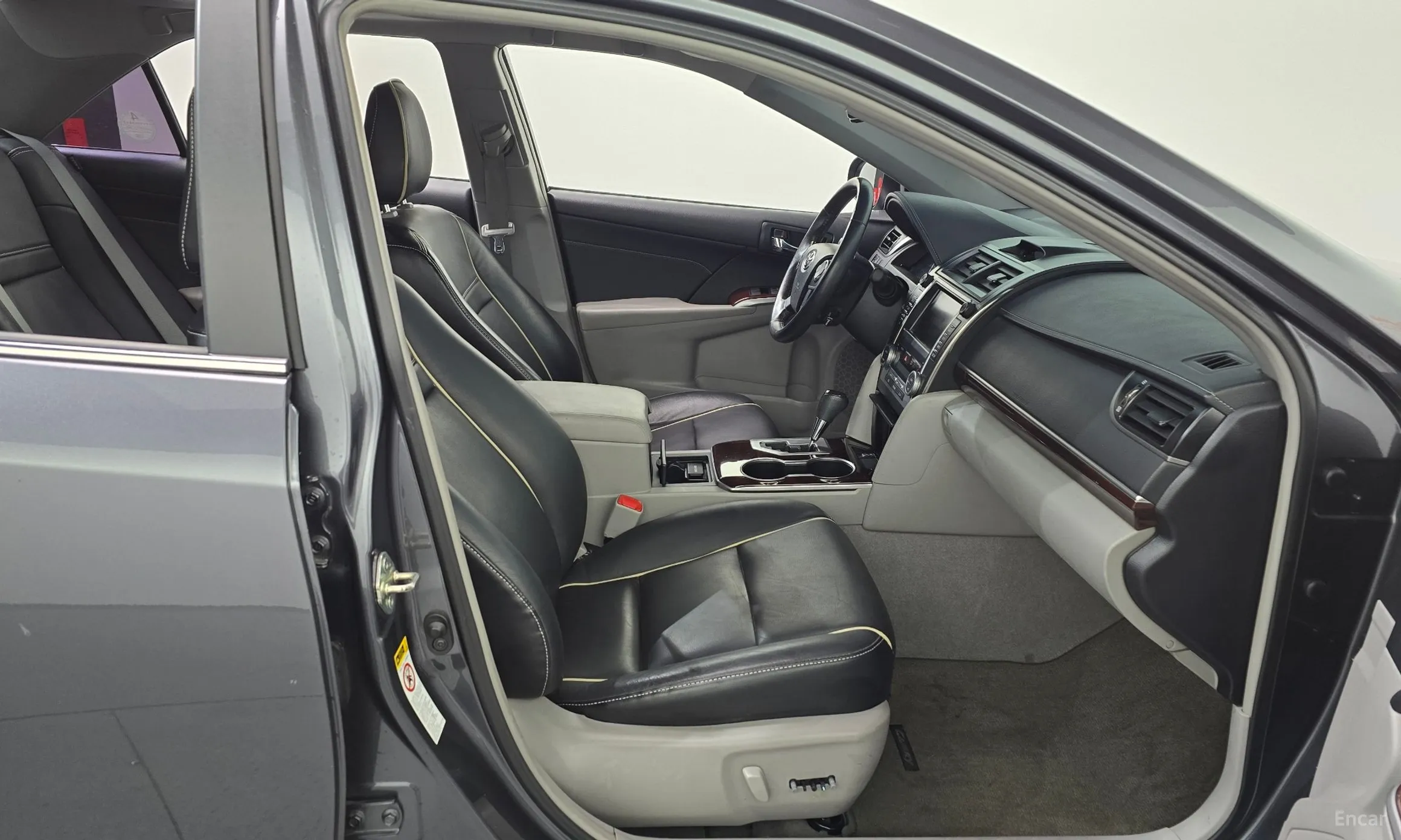 Toyota New Camry превью 11