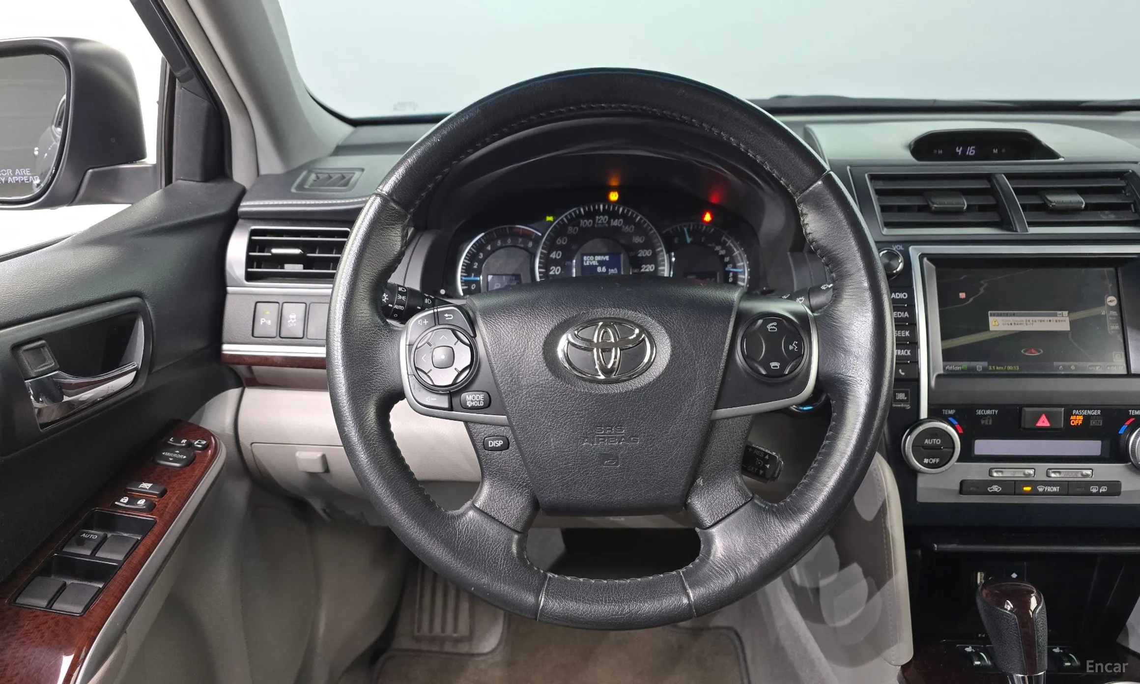 Toyota New Camry превью 13