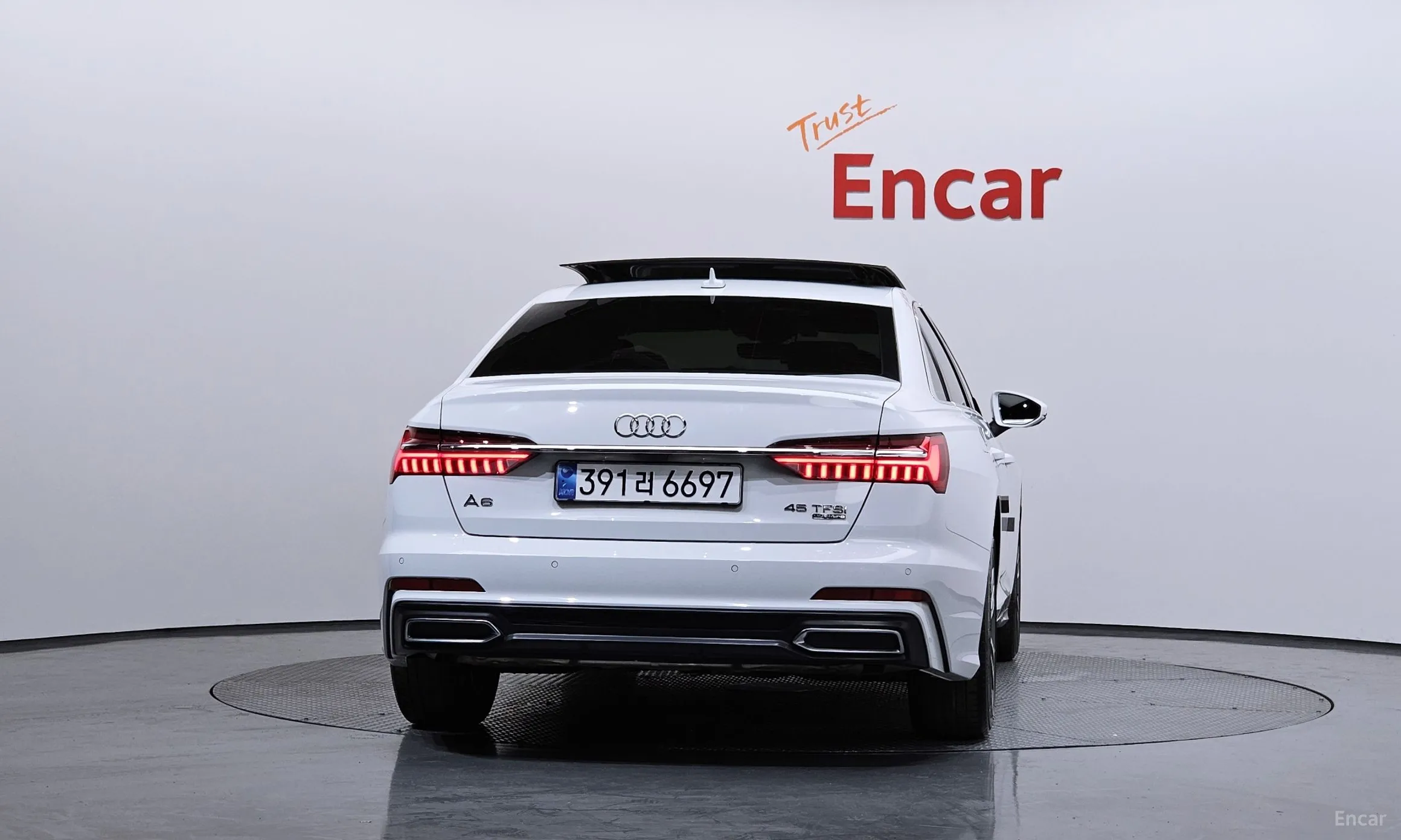 Audi A6 (C8) превью 4