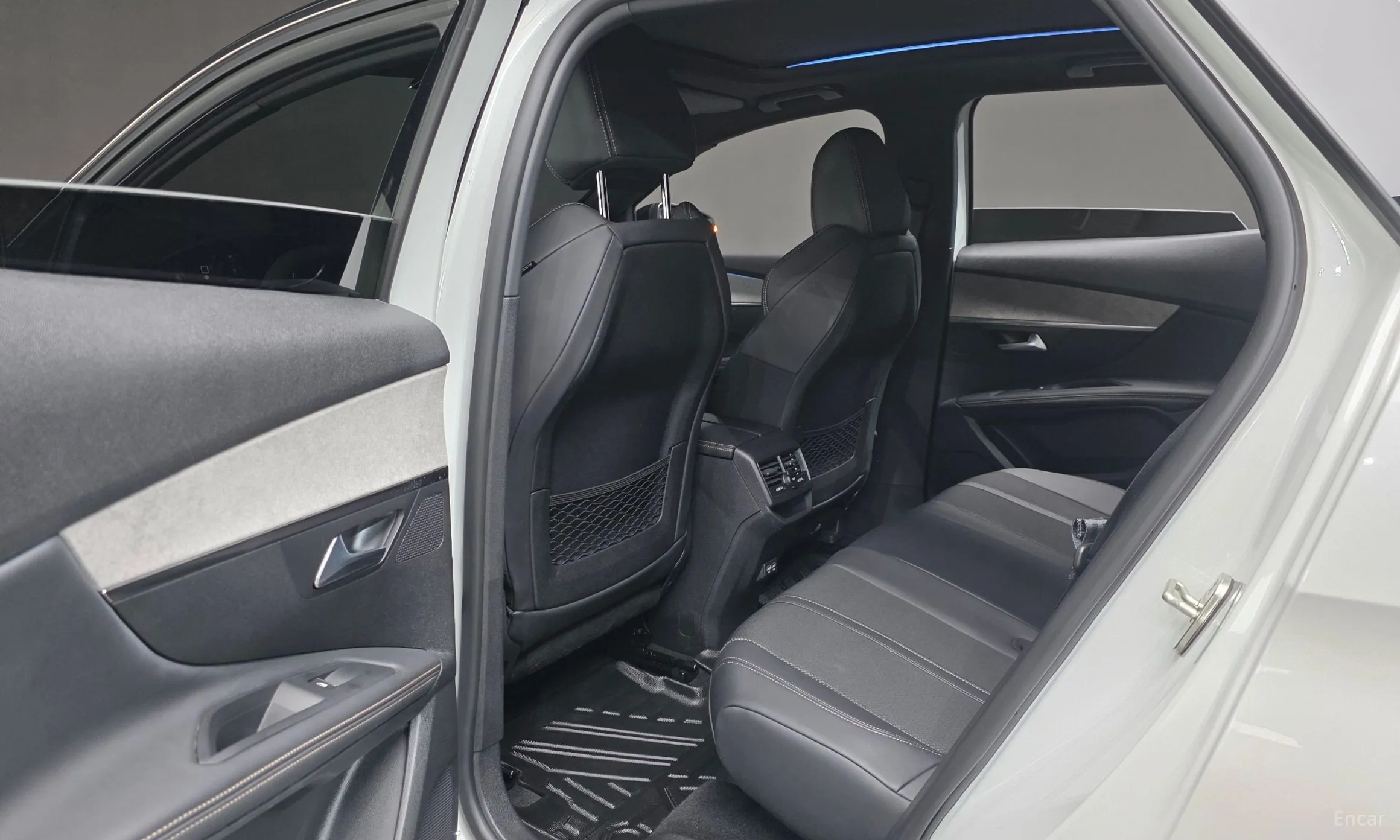 Peugeot 3008 2nd generation превью 18