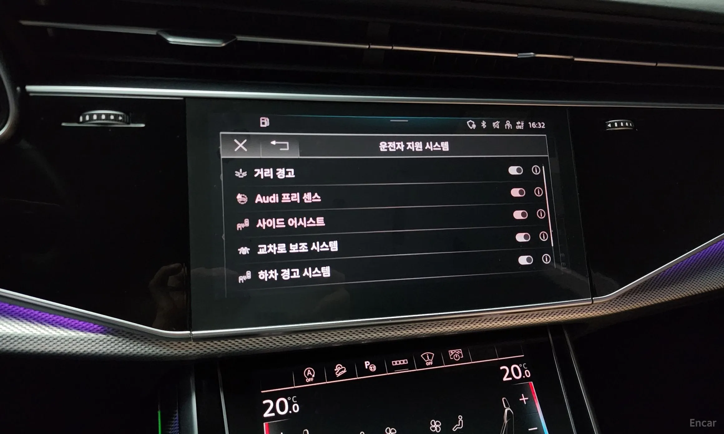 Audi Q8 (4M) превью 17