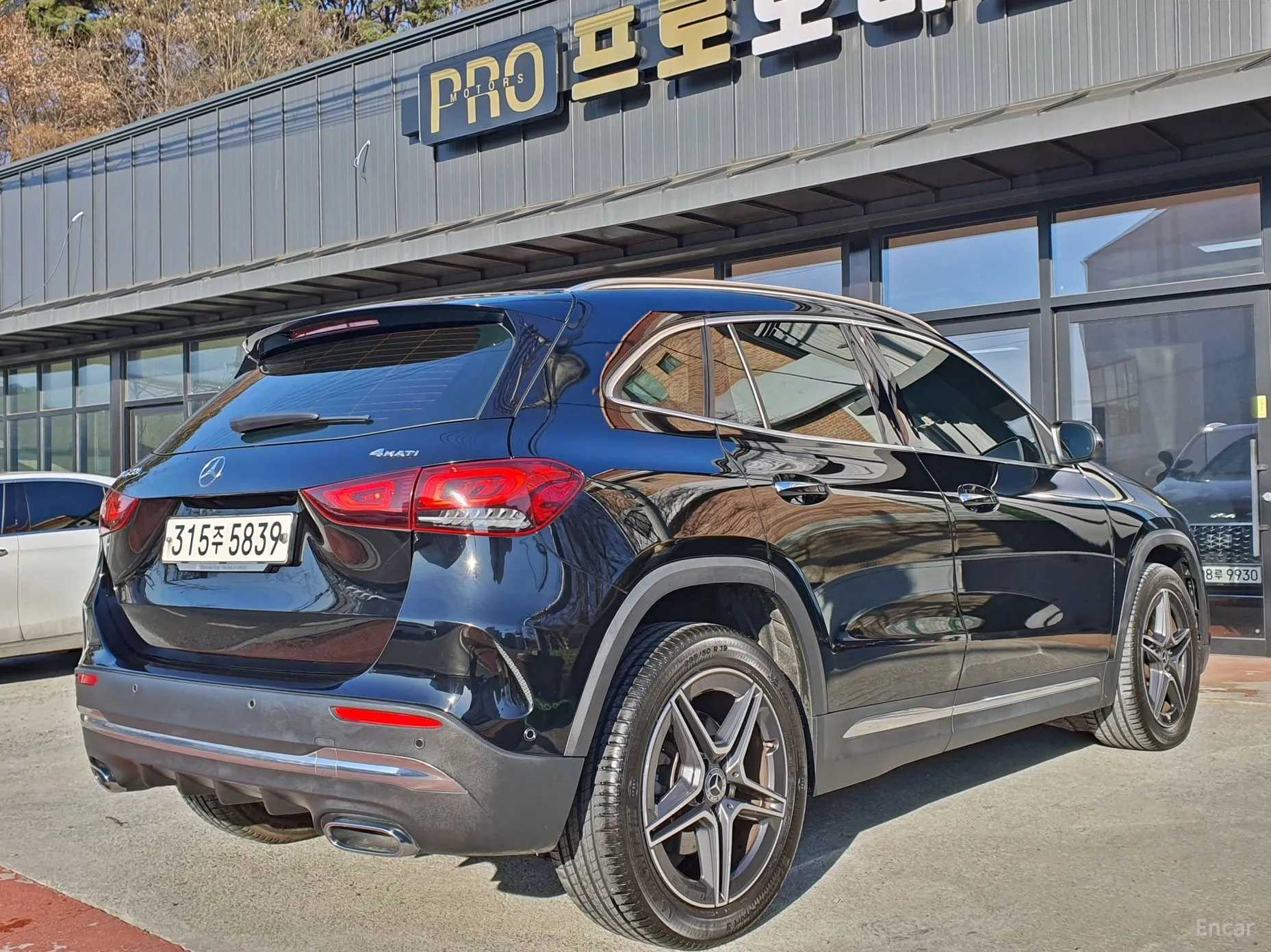 Mercedes Benz GLA-Class H247 превью 3