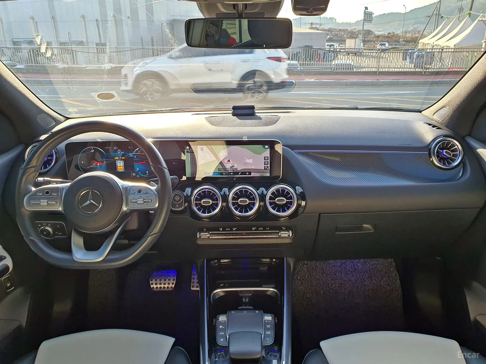 Mercedes Benz GLA-Class H247 превью 5