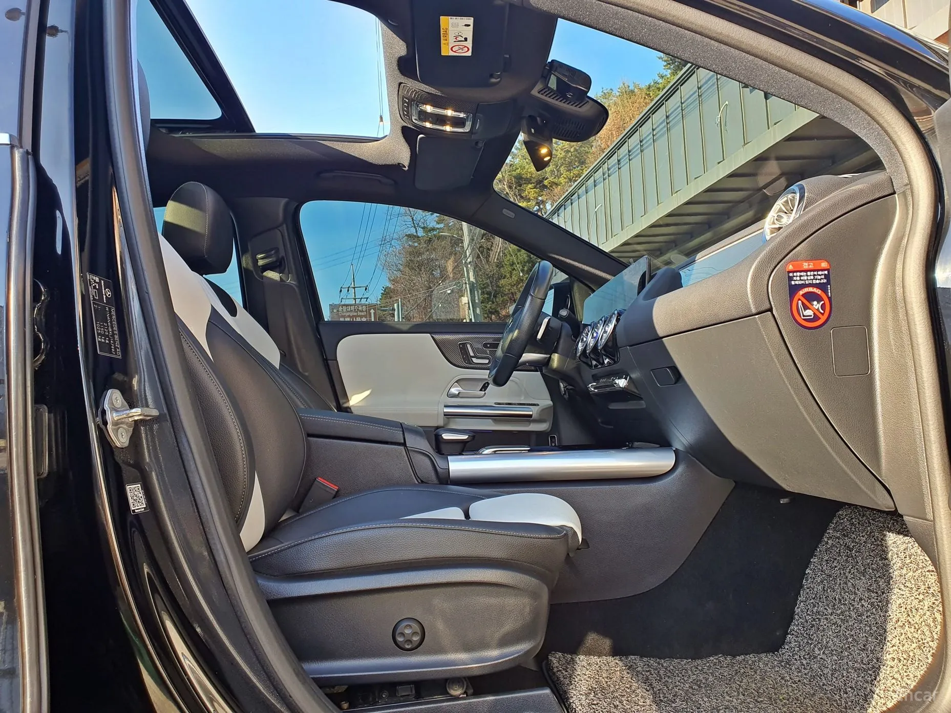 Mercedes Benz GLA-Class H247 превью 6