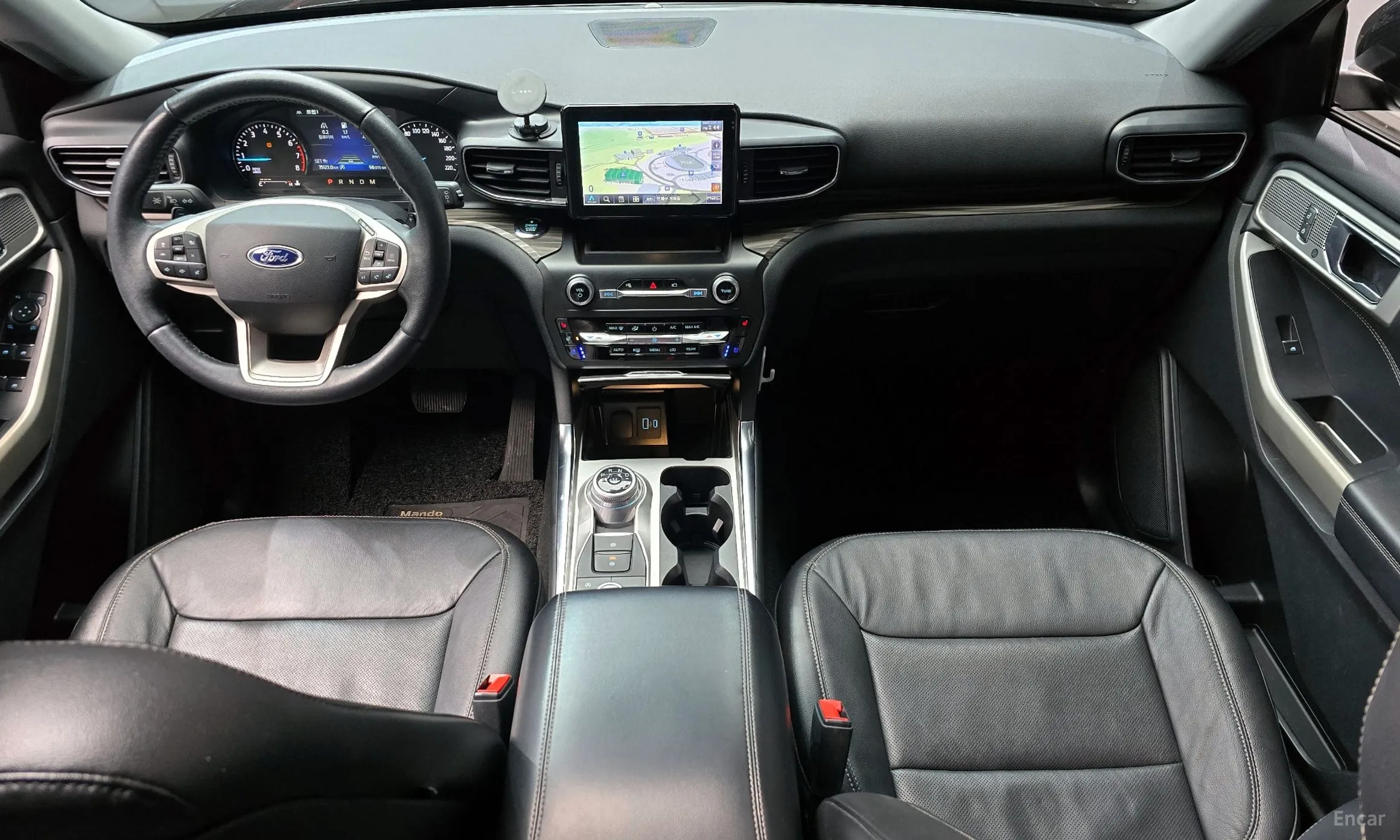 Ford Explorer 6th Generation превью 7