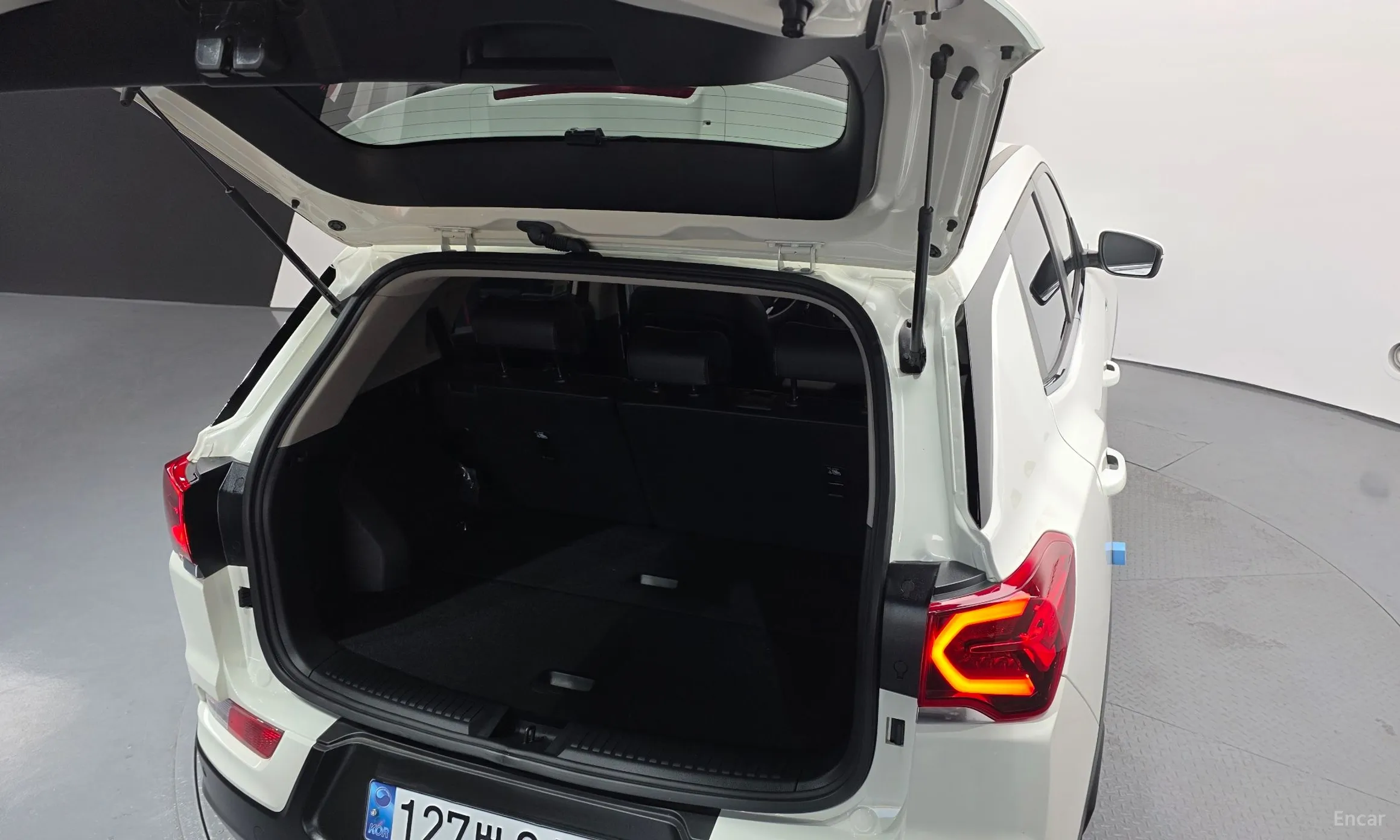 KG Mobility (SsangYong) Beautiful Korando превью 20