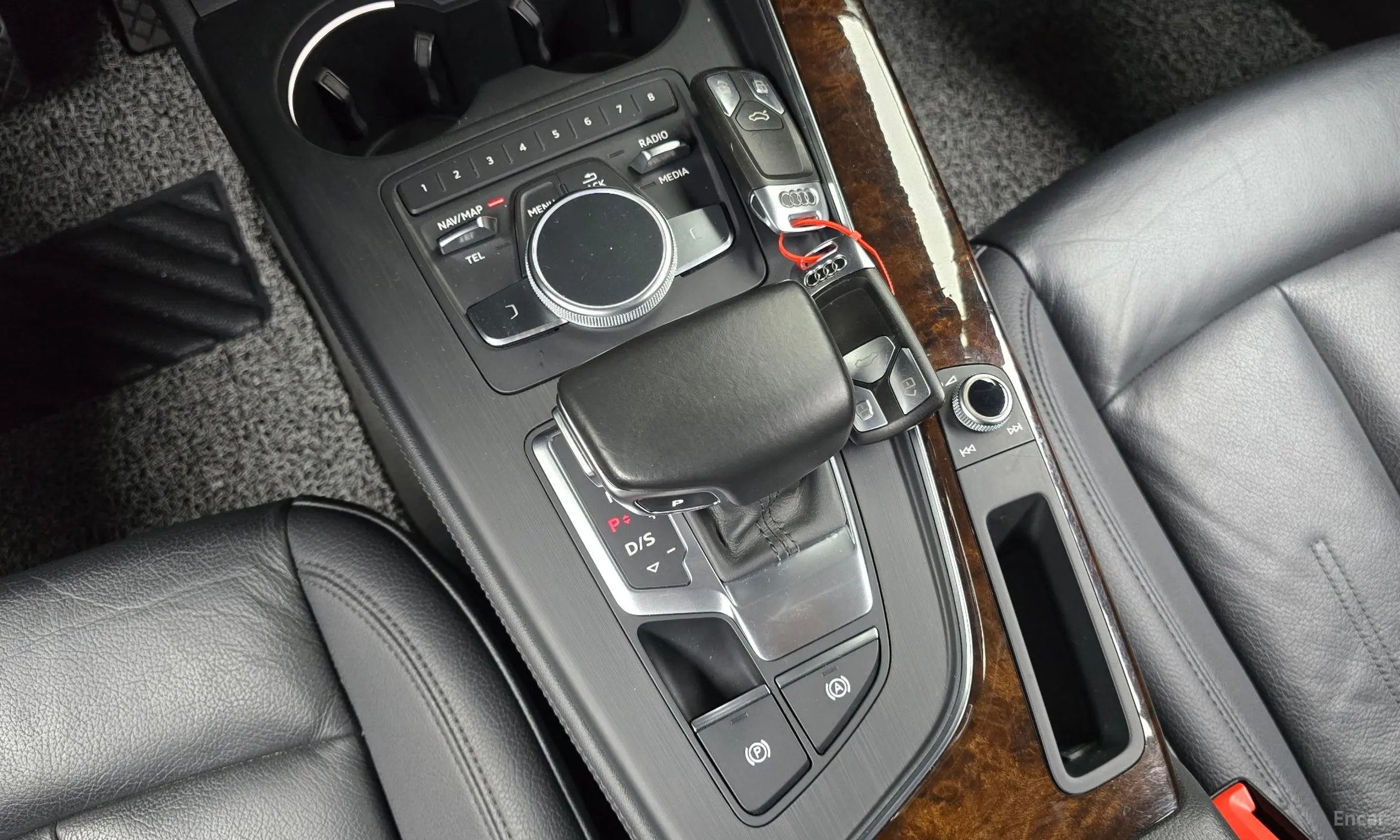 Audi A4 (B9) превью 9