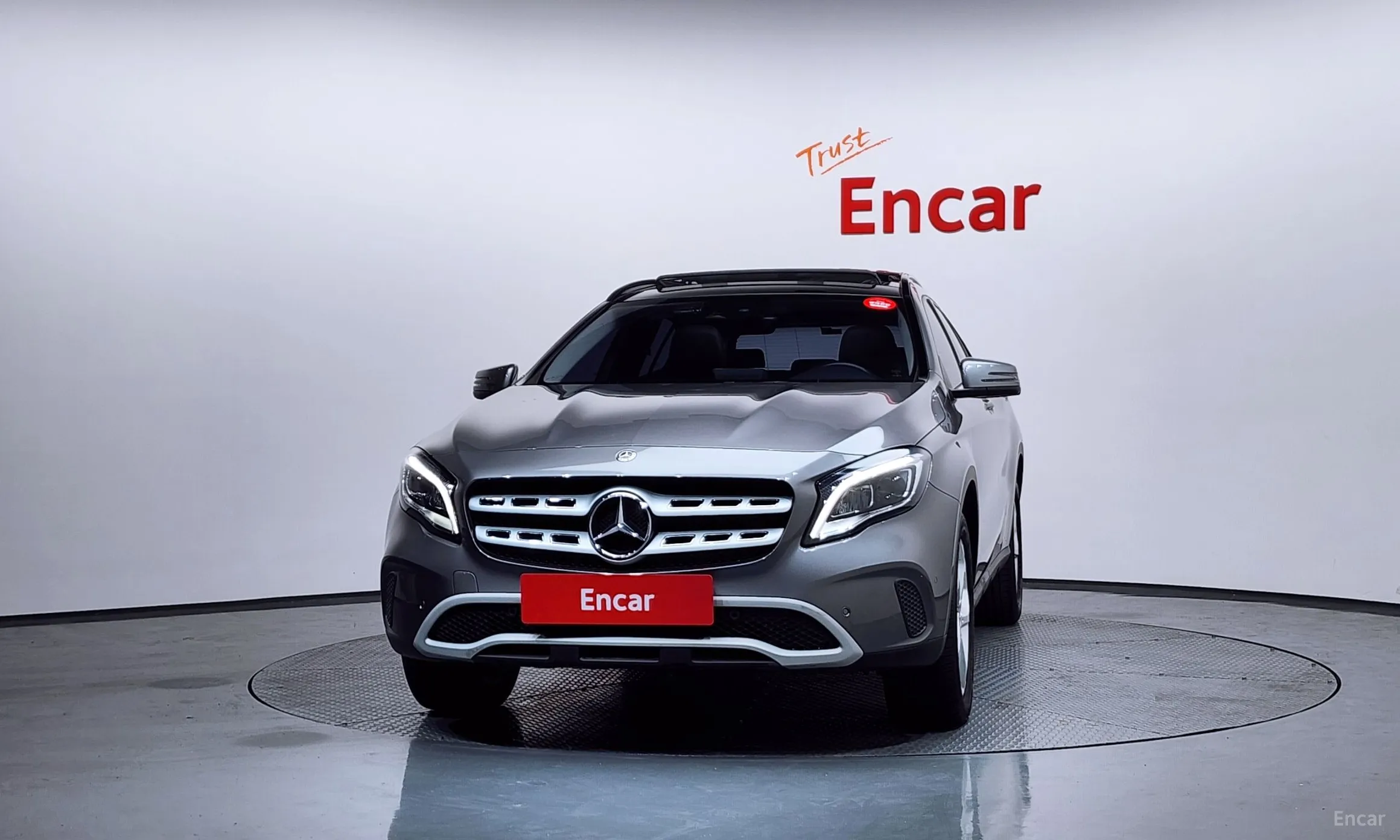 Mercedes Benz GLA-Class X156 превью 3