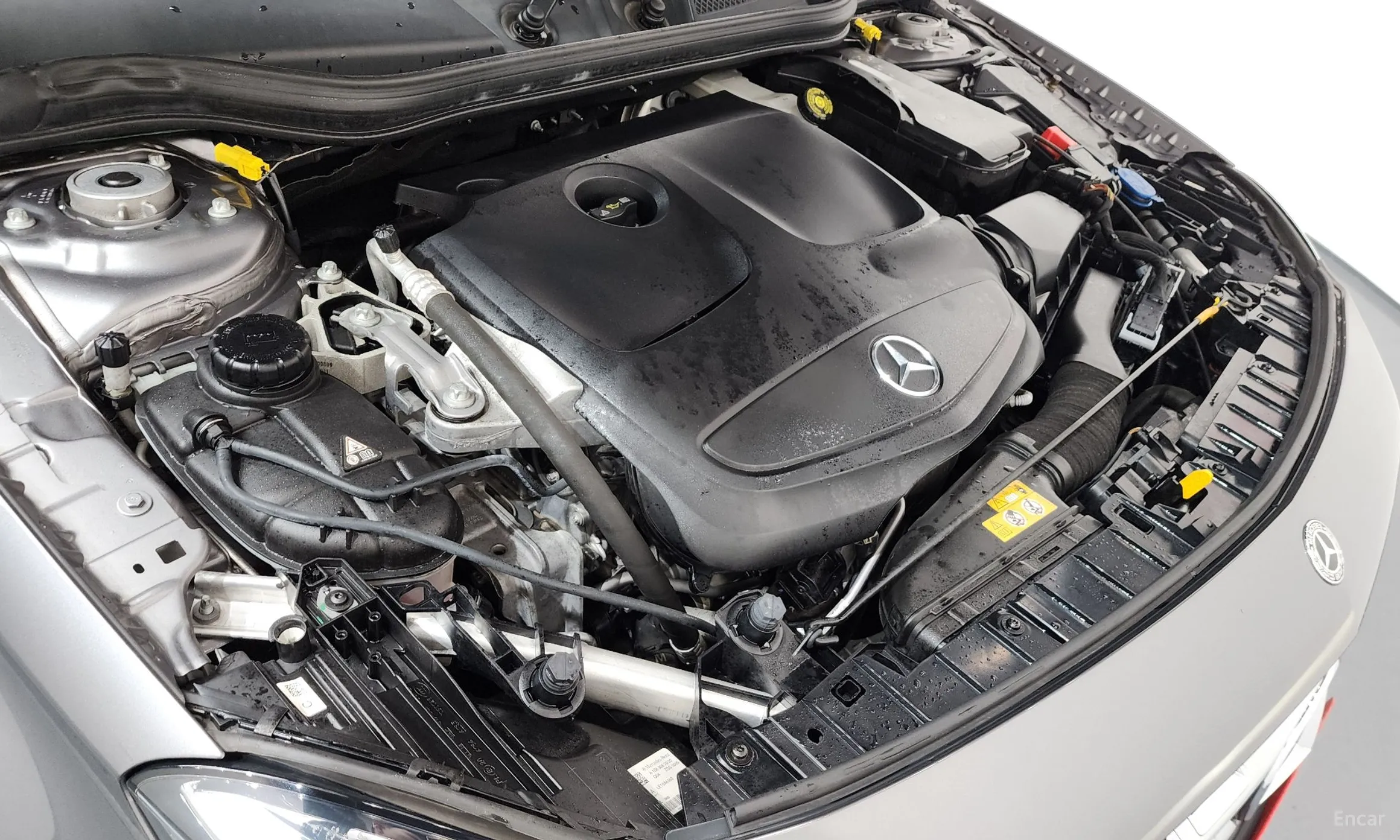 Mercedes Benz GLA-Class X156 превью 6