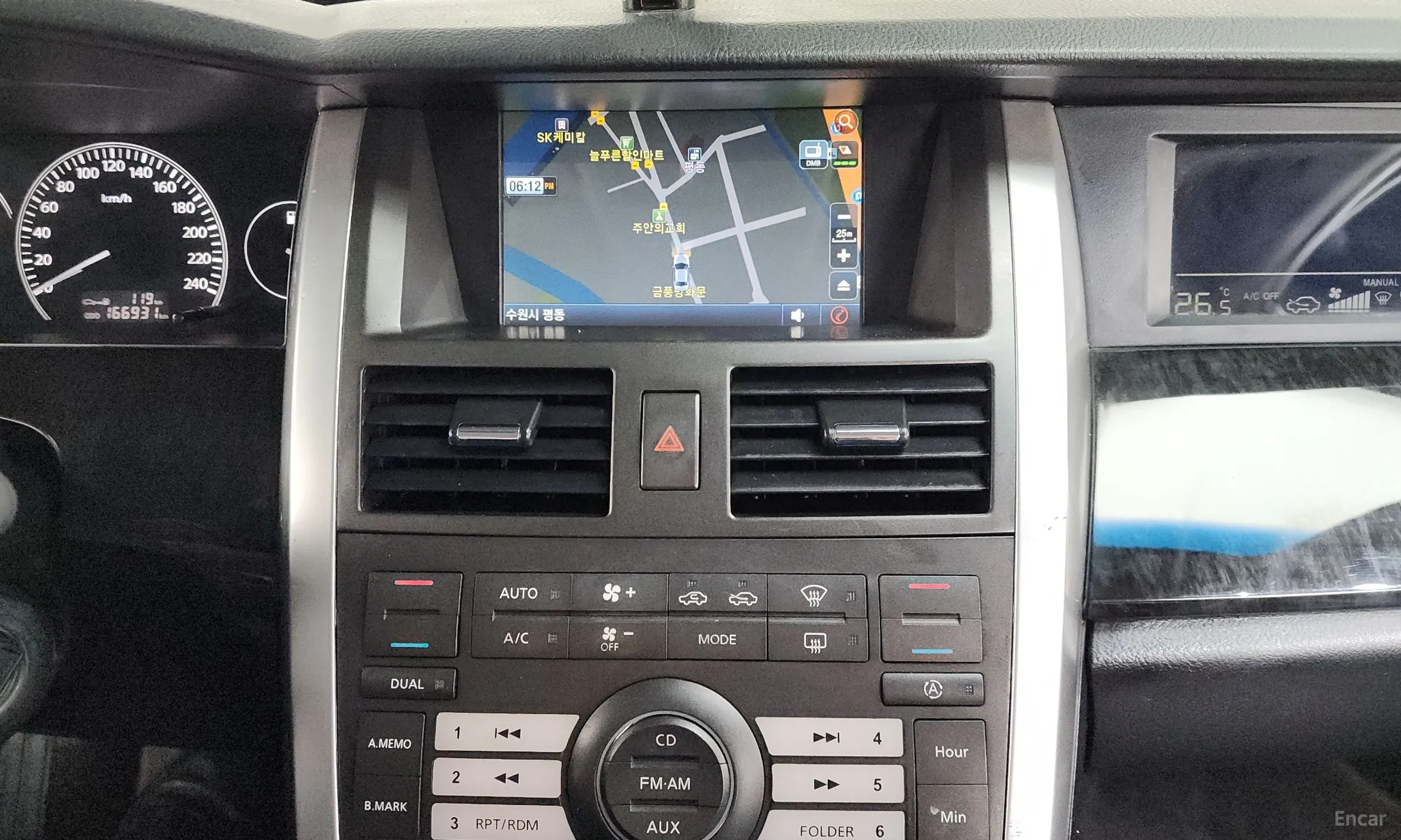 Renault Korea (Samsung) SM7 New Art превью 16