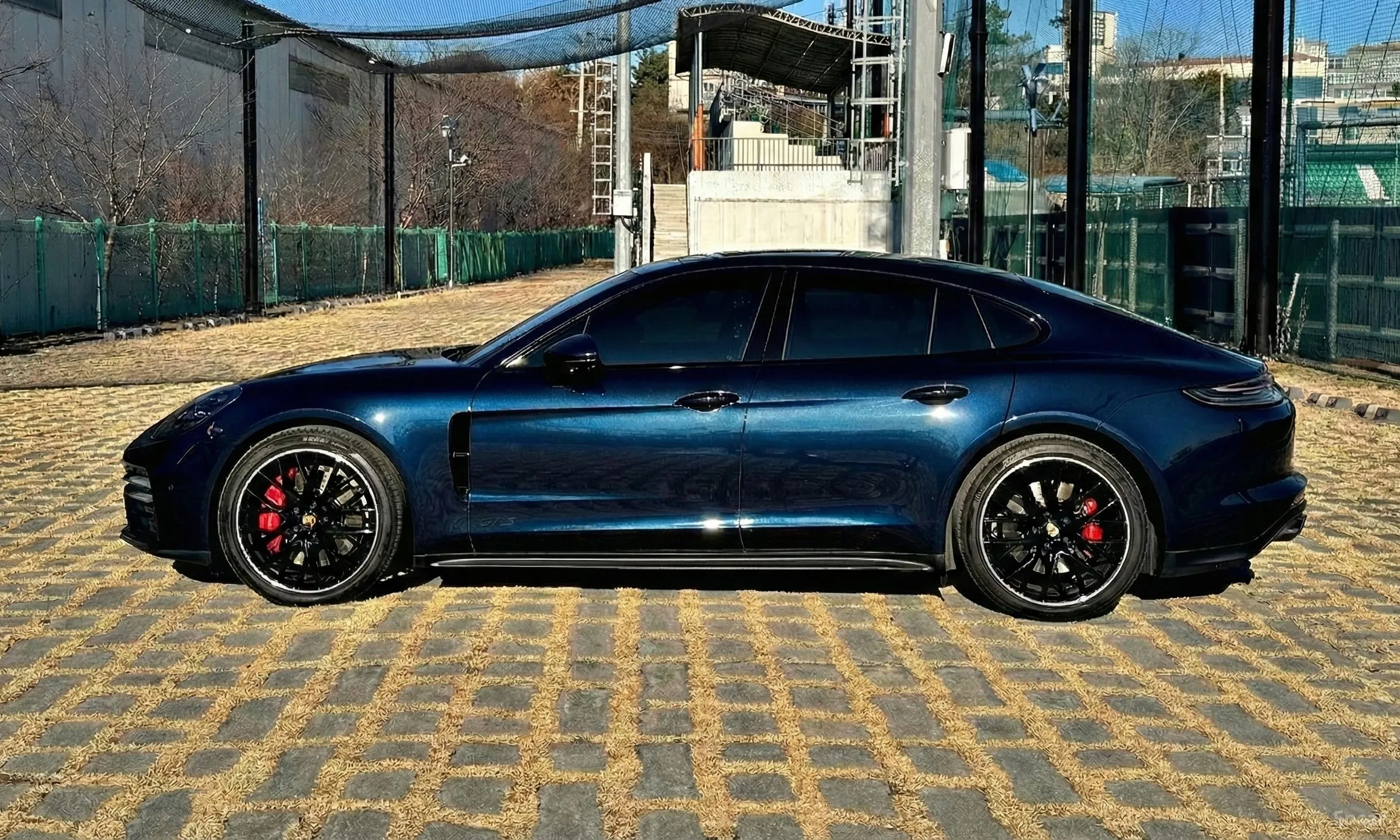 Porsche Panamera (971) превью 4