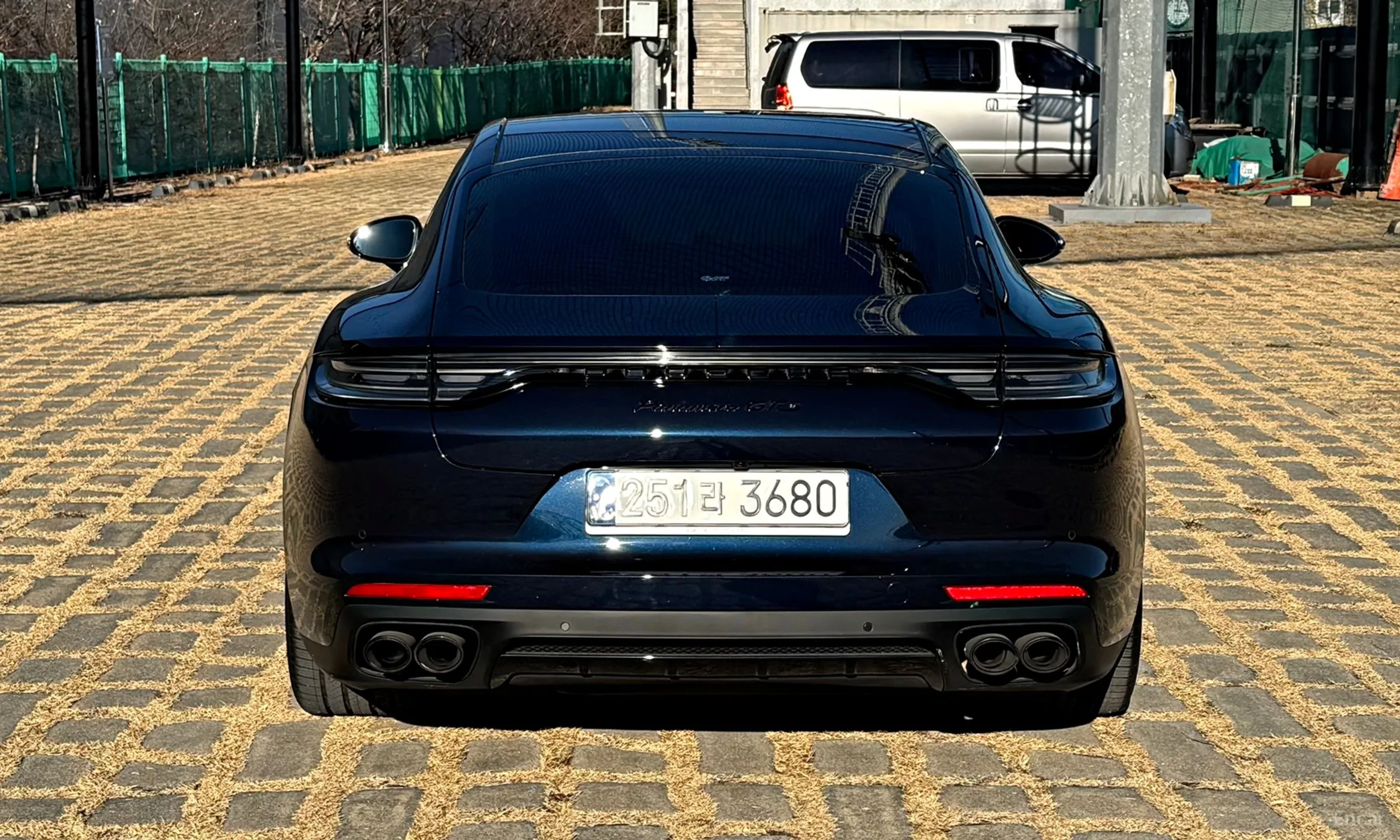 Porsche Panamera (971) превью 5