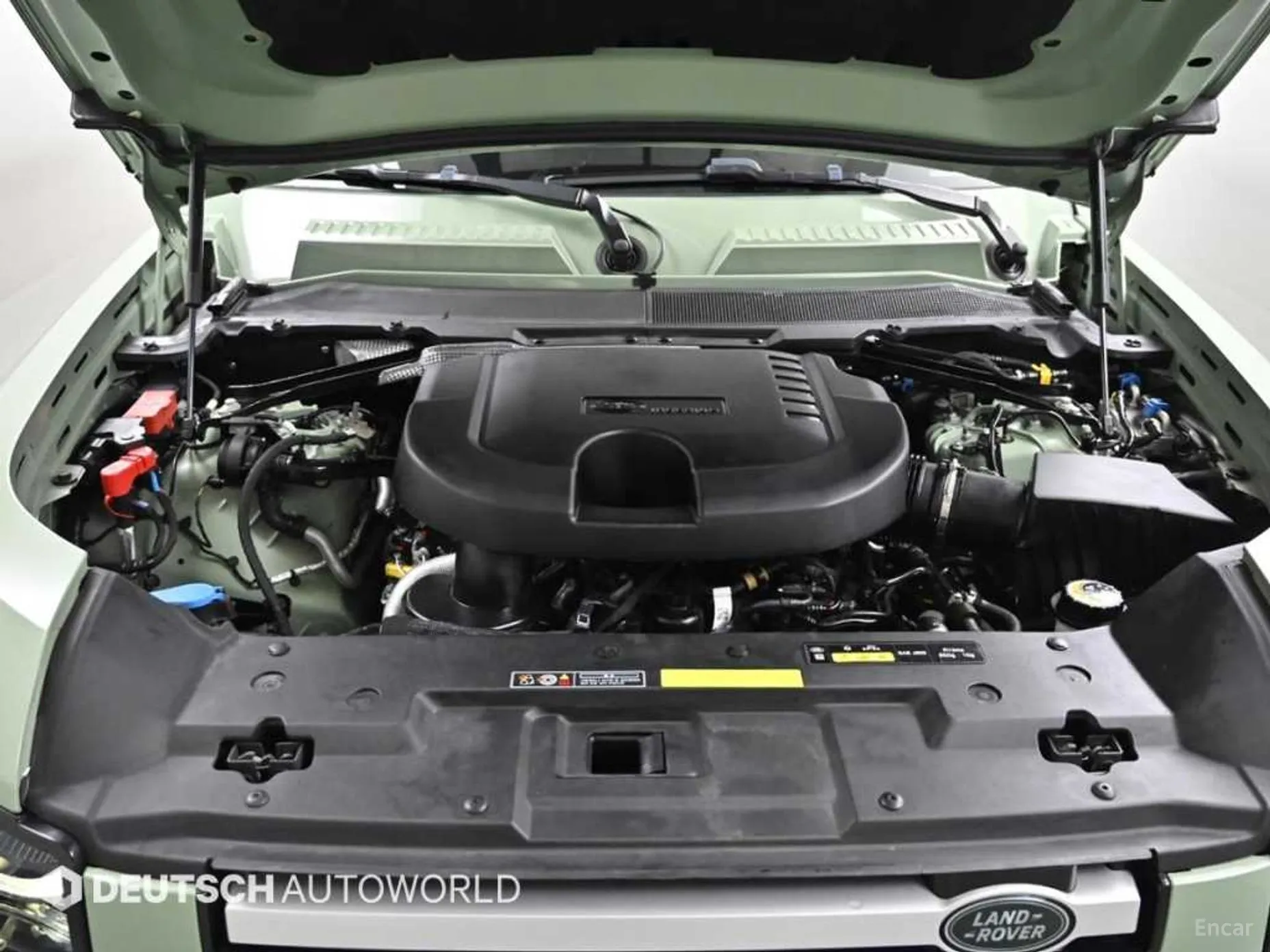 Land Rover Defender (L663) превью 6