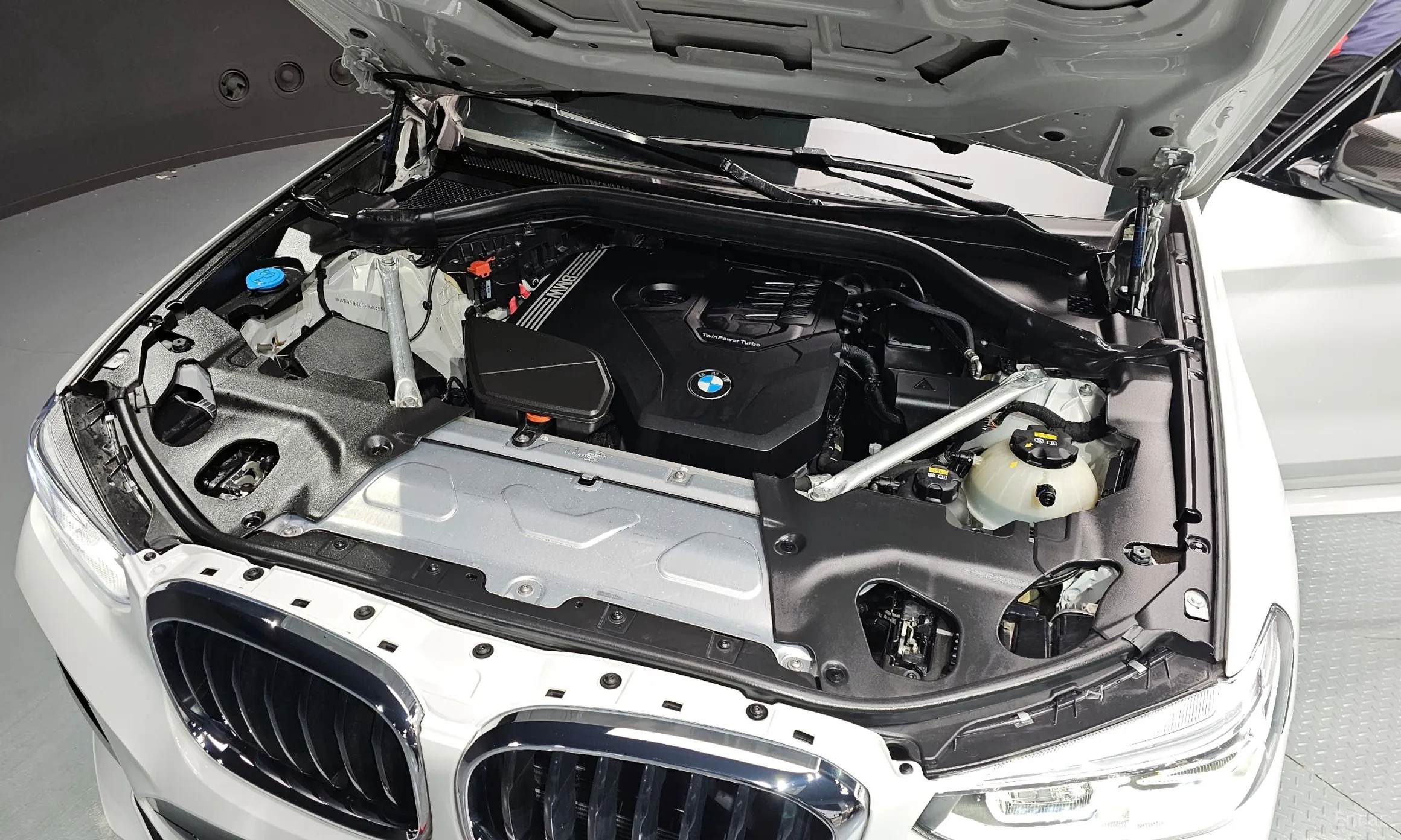 BMW X3 (G01) превью 6