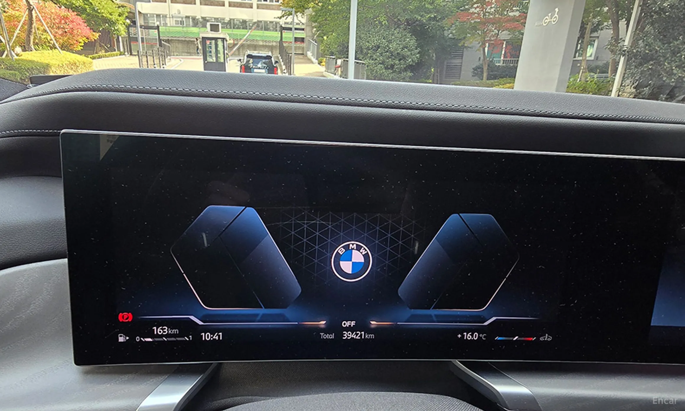 BMW 7 Series (G70) превью 6