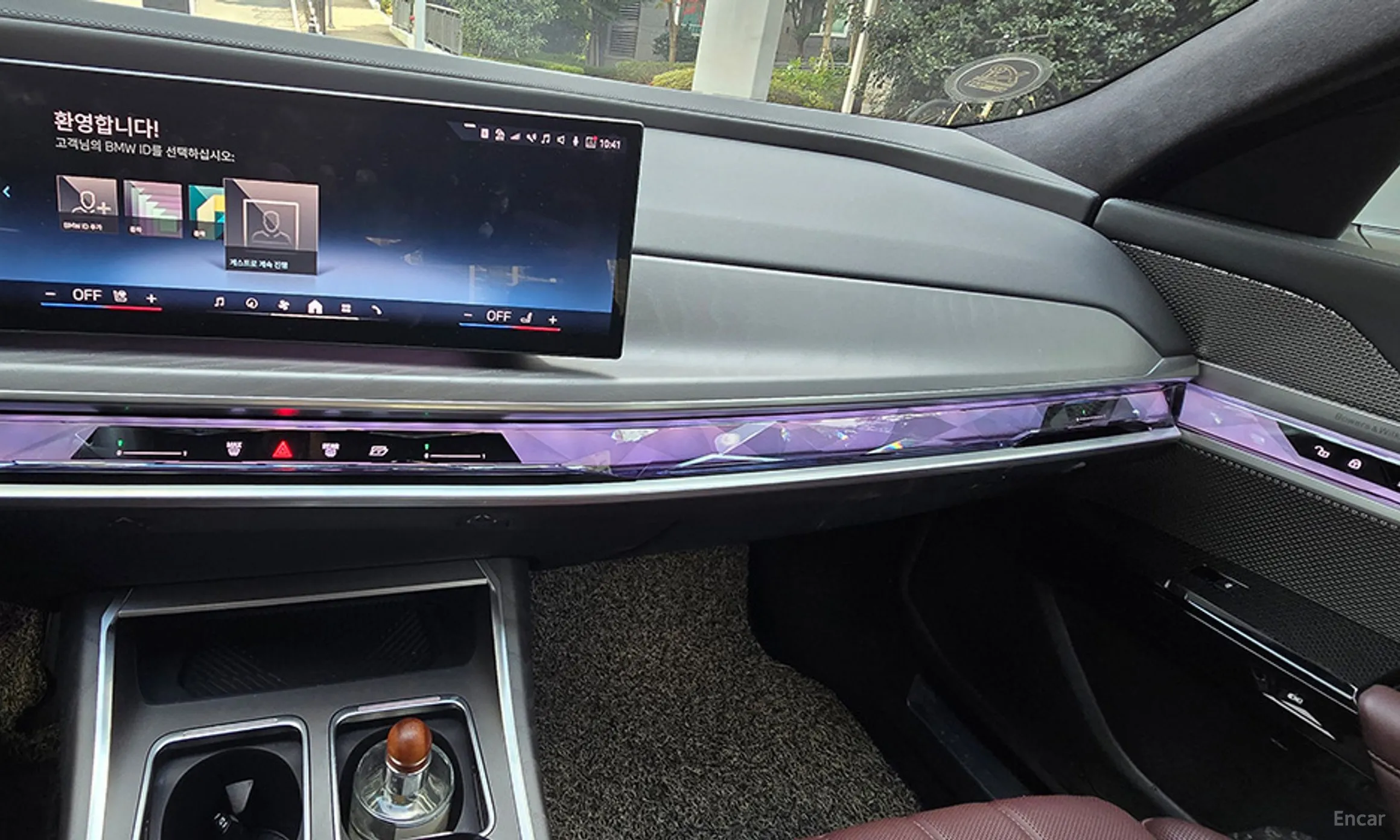 BMW 7 Series (G70) превью 7