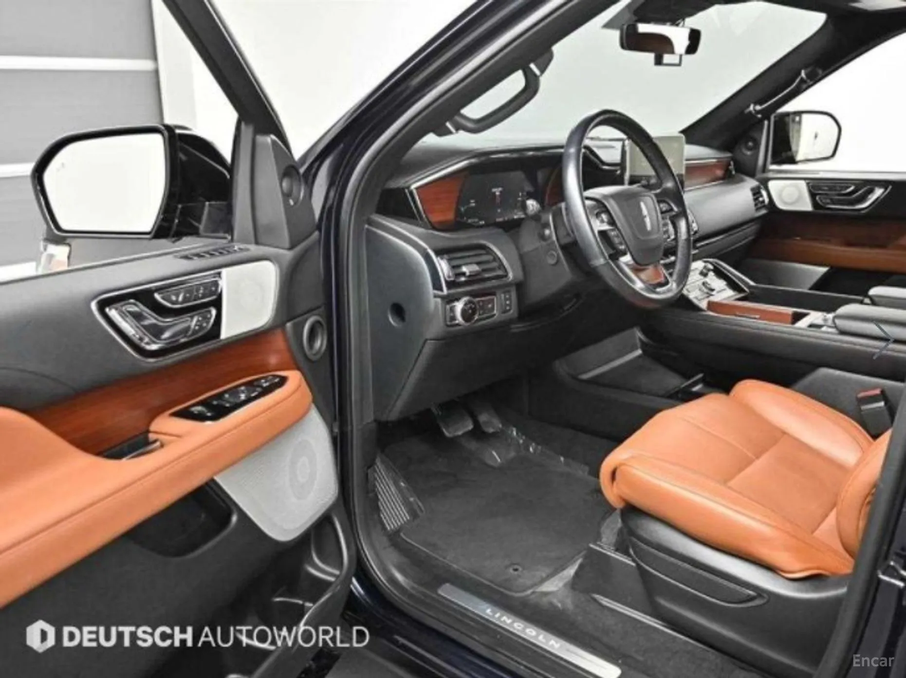 Lincoln Navigator 4th generation превью 11