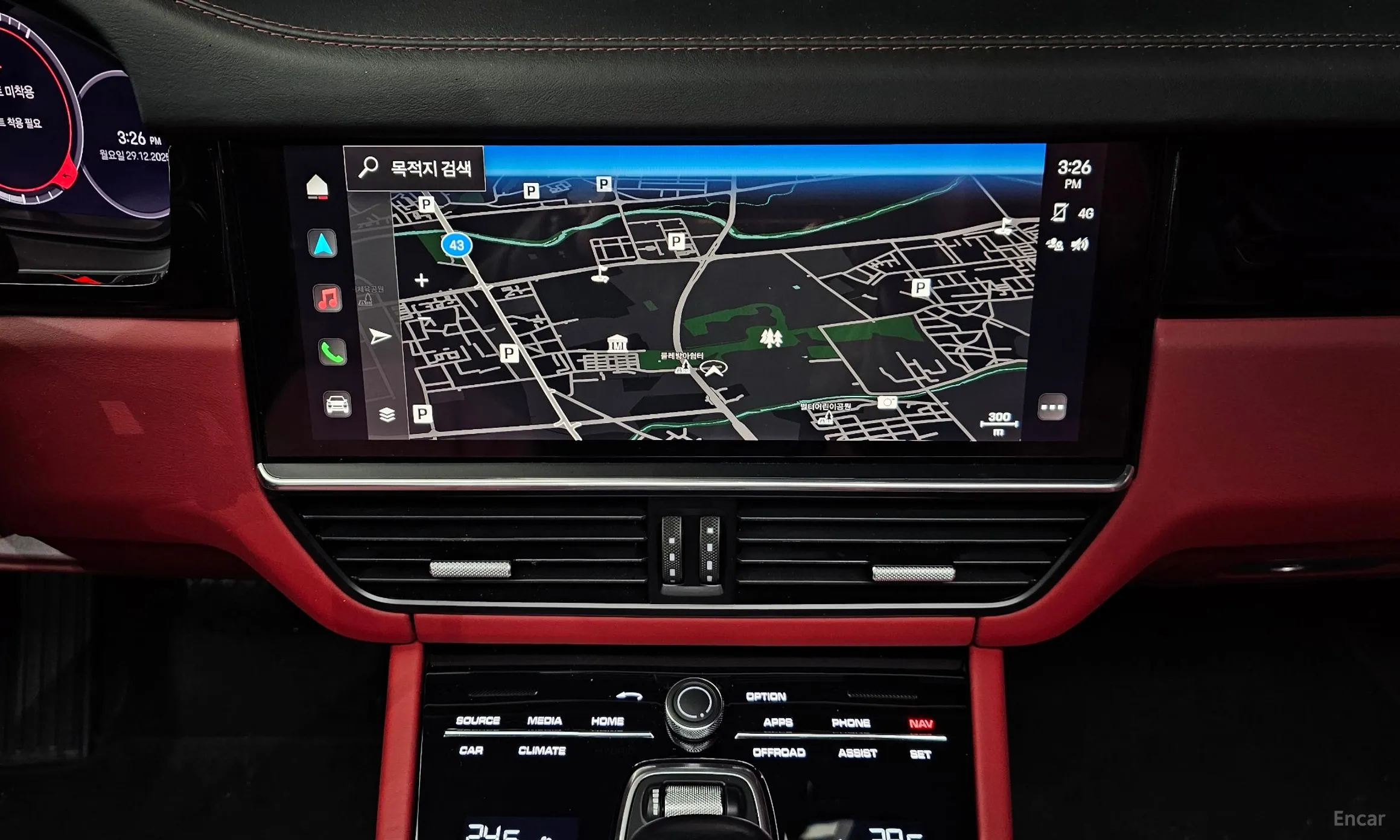 Porsche Cayenne (PO536) превью 14