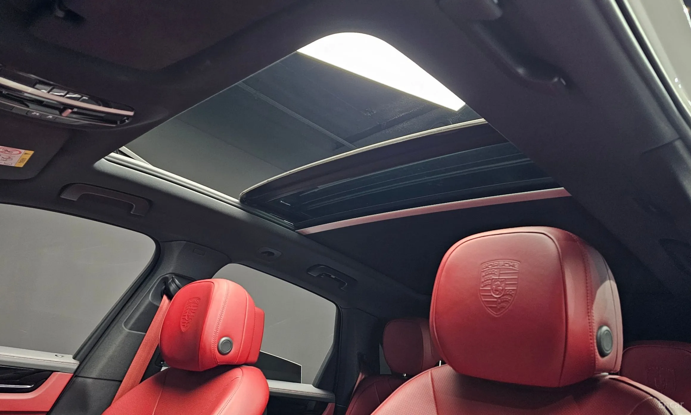 Porsche Cayenne (PO536) превью 19