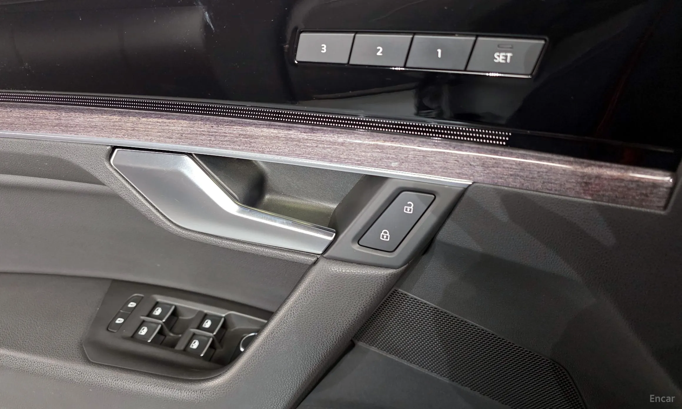 Volkswagen Touareg 3rd Generation превью 13
