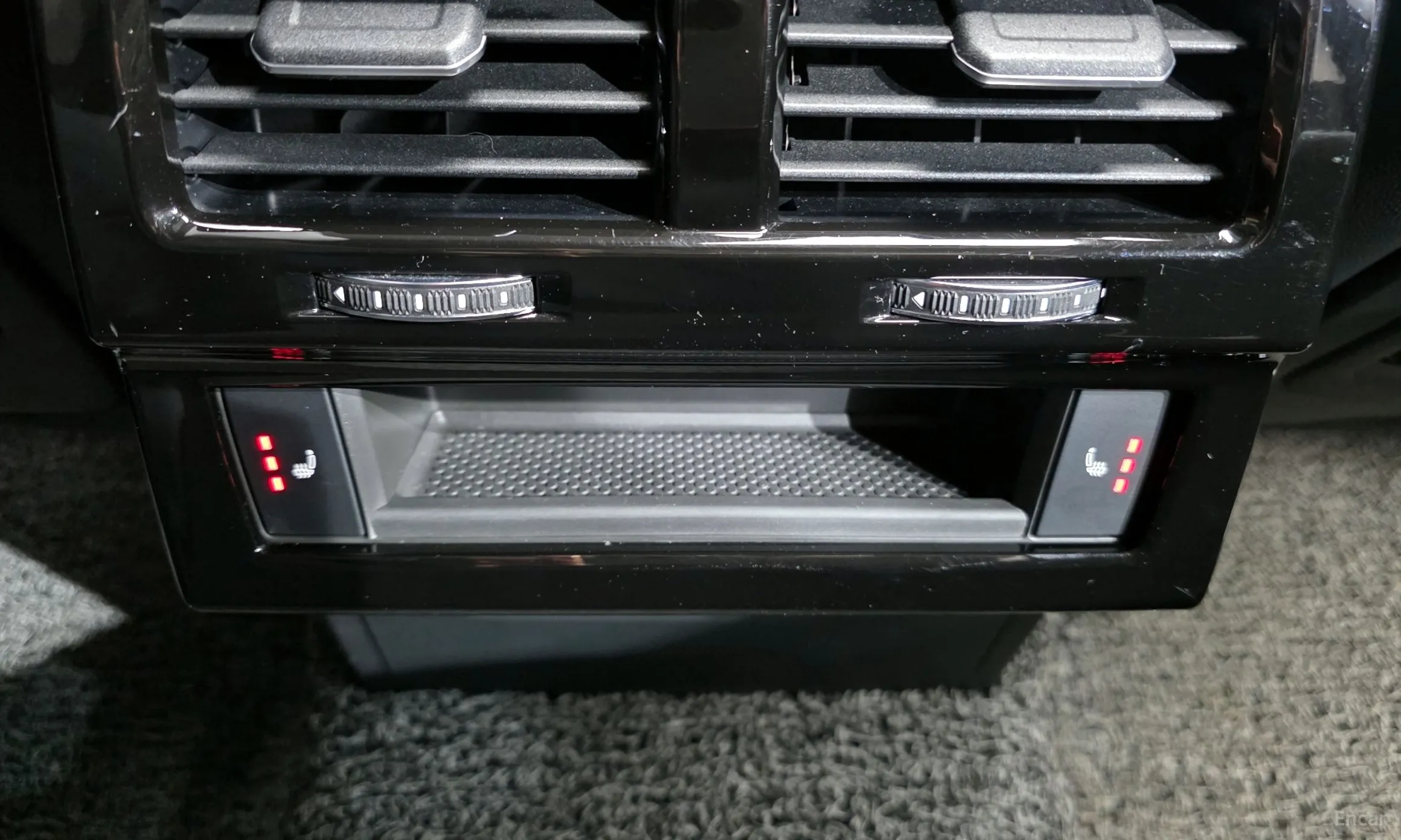 Volkswagen Touareg 3rd Generation превью 18