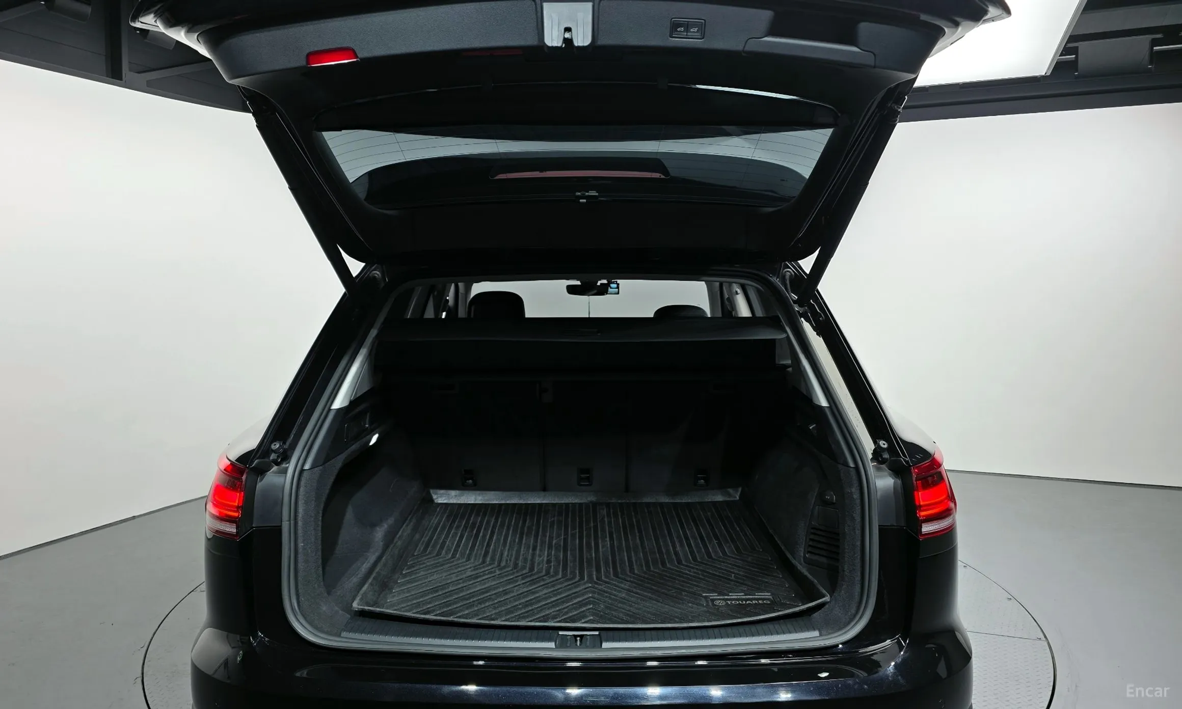 Volkswagen Touareg 3rd Generation превью 20