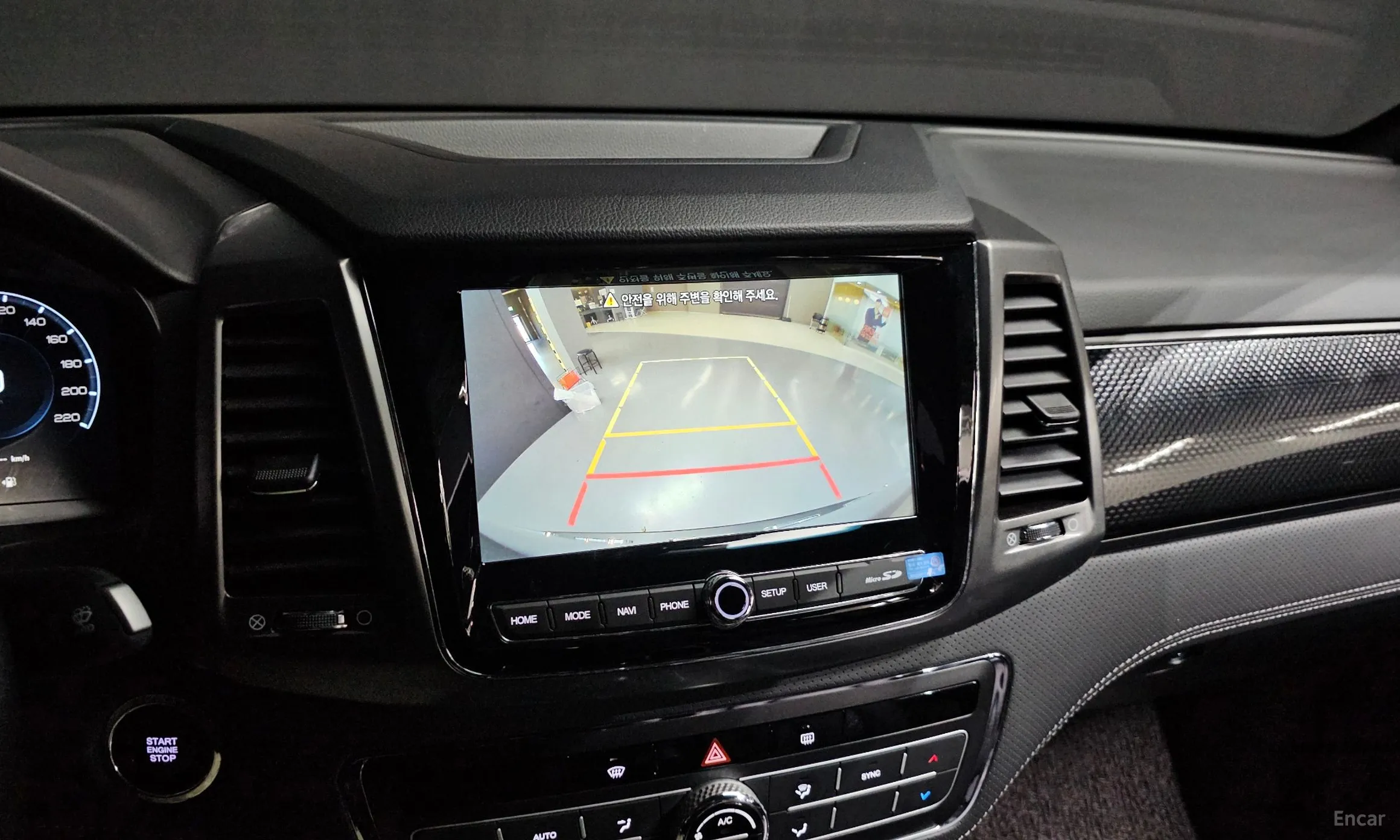 KG Mobility (SsangYong) Rexton Sports превью 15