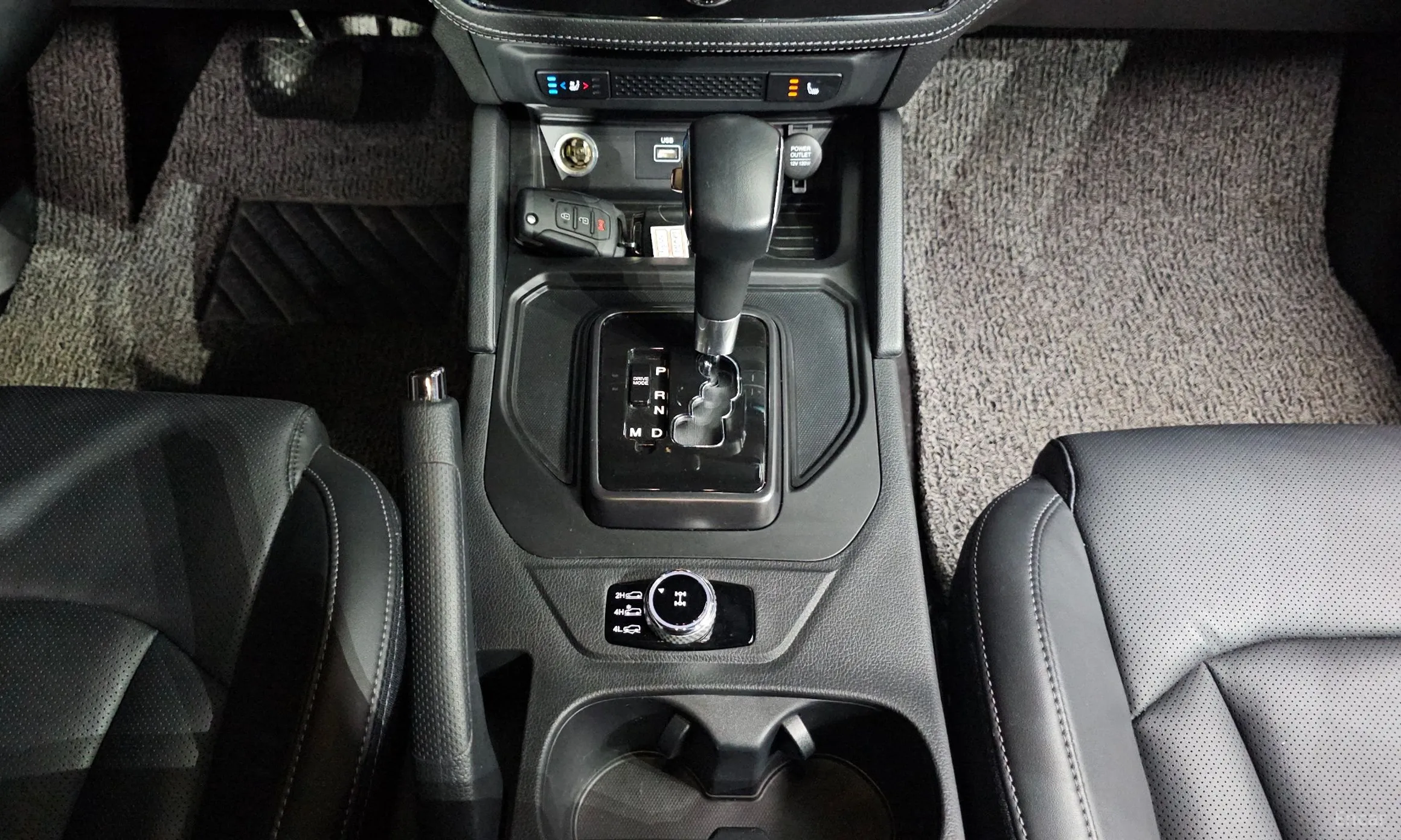 KG Mobility (SsangYong) Rexton Sports превью 9