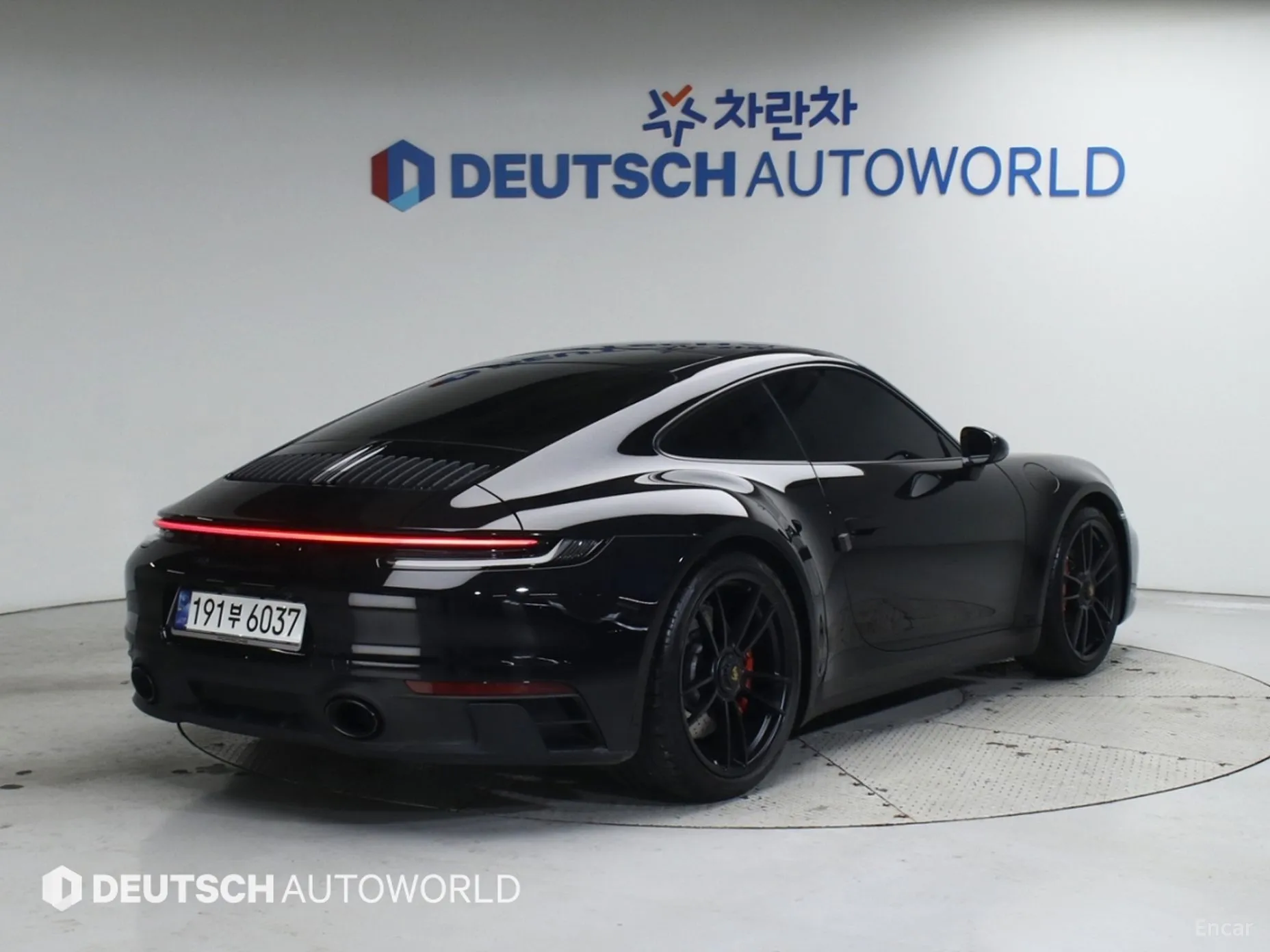 Porsche 911 (992)