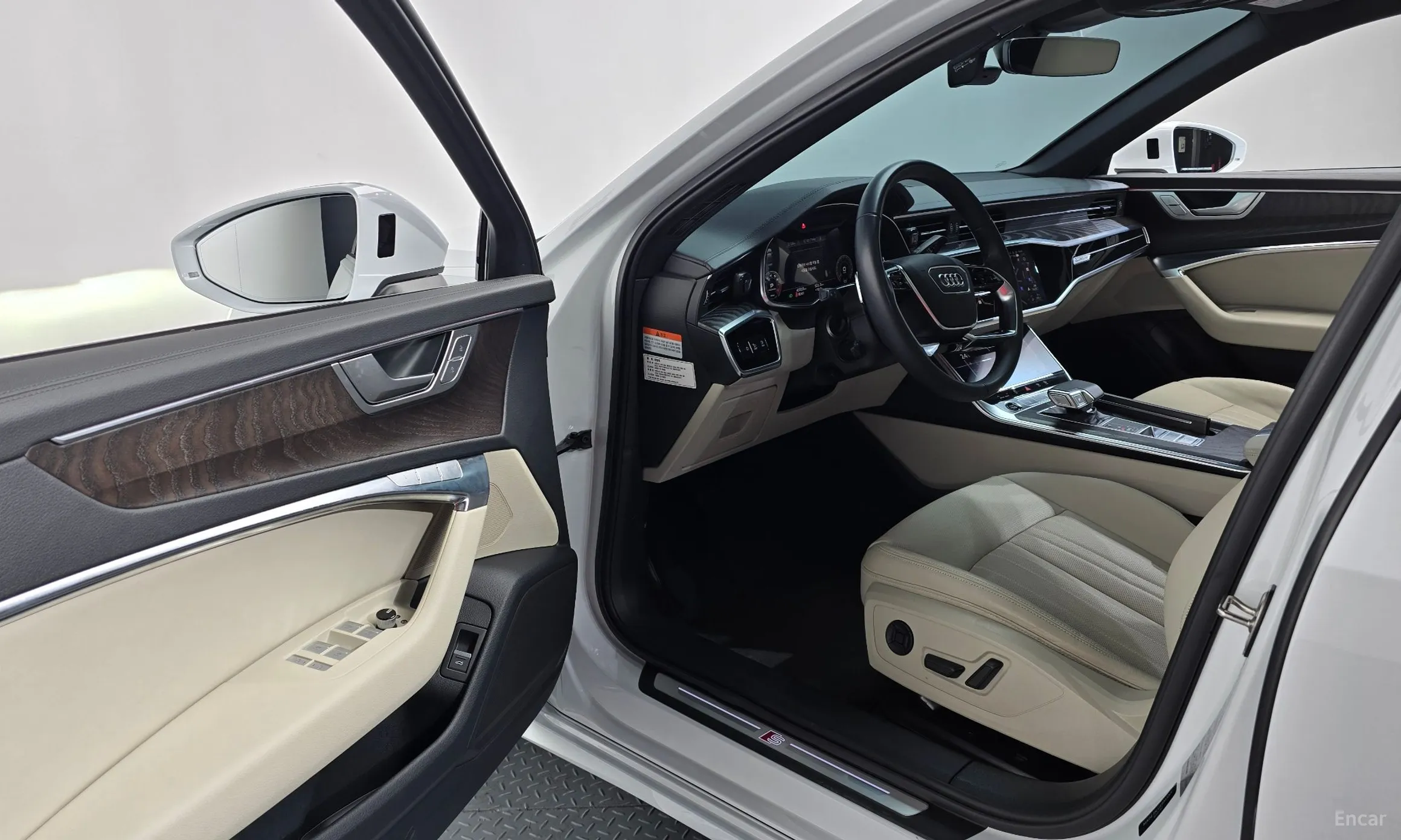 Audi A6 (C8) превью 10