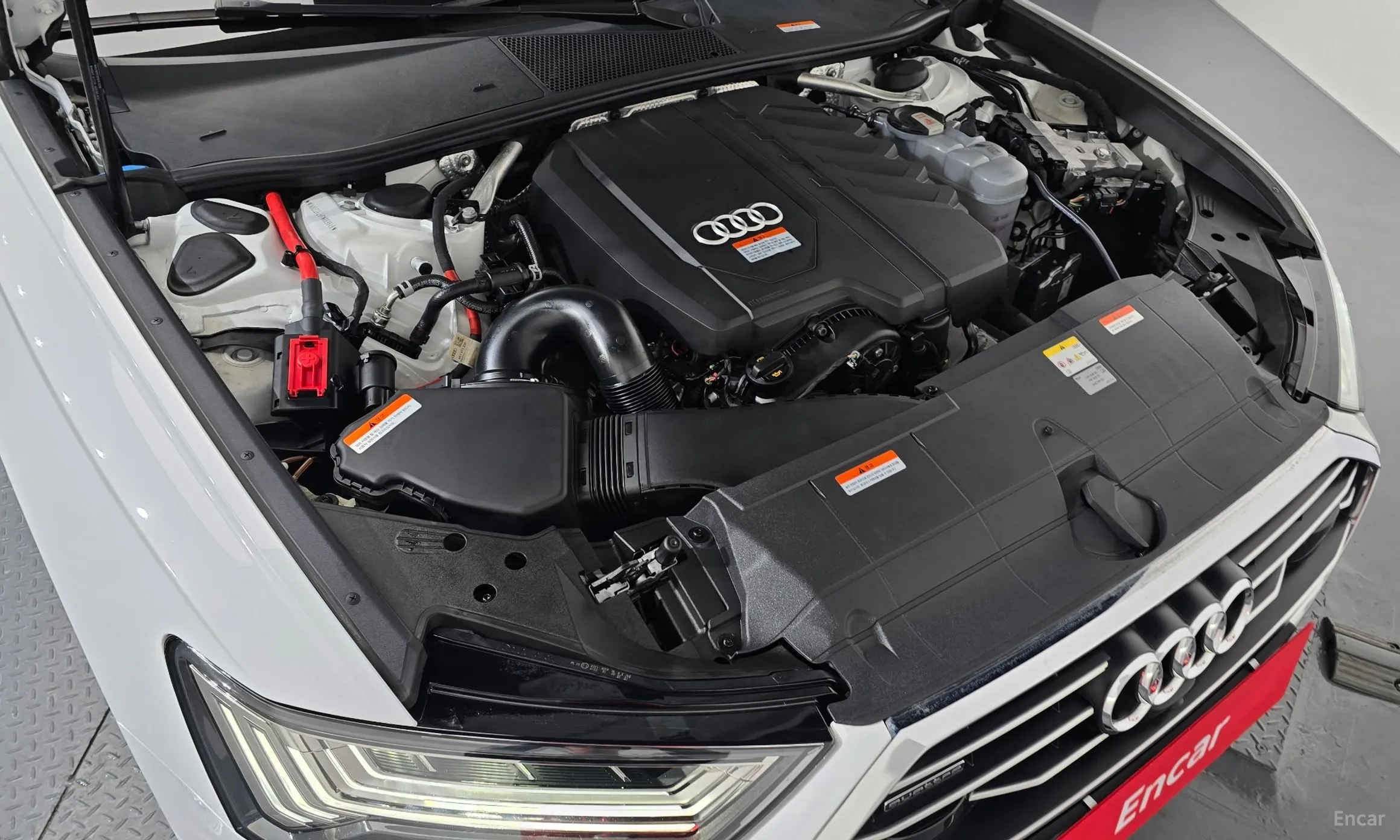 Audi A6 (C8) превью 6