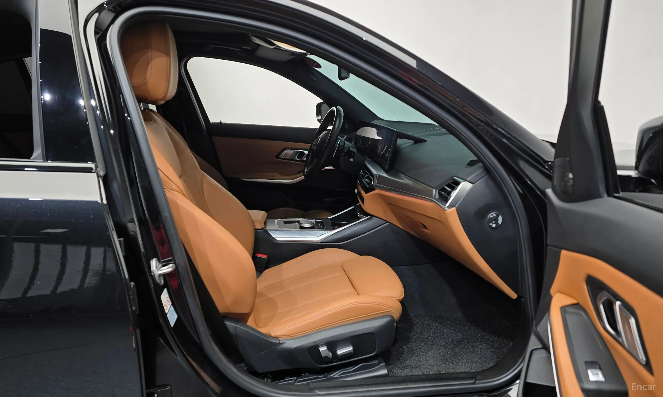 BMW 3 Series (G20) превью 11