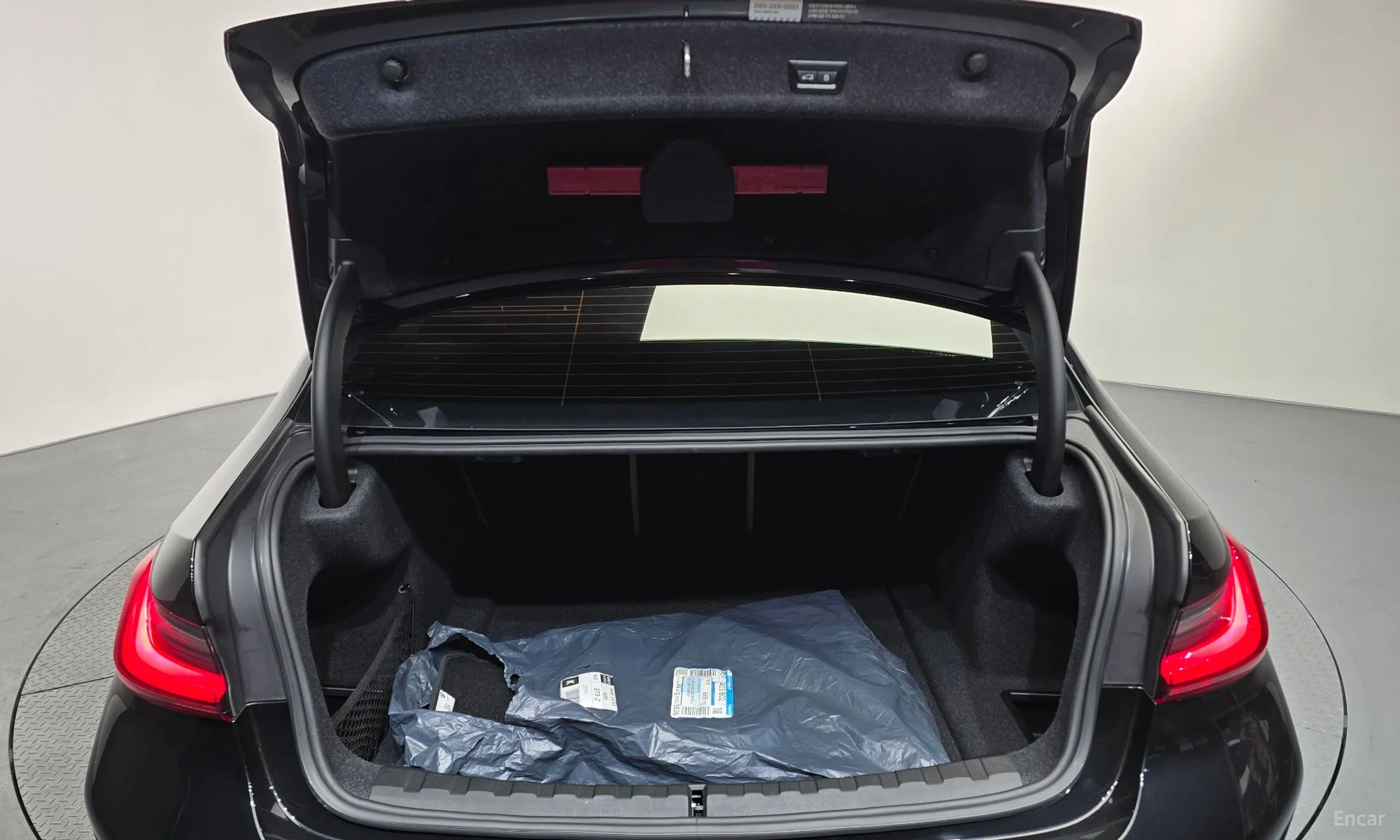 BMW 3 Series (G20) превью 20